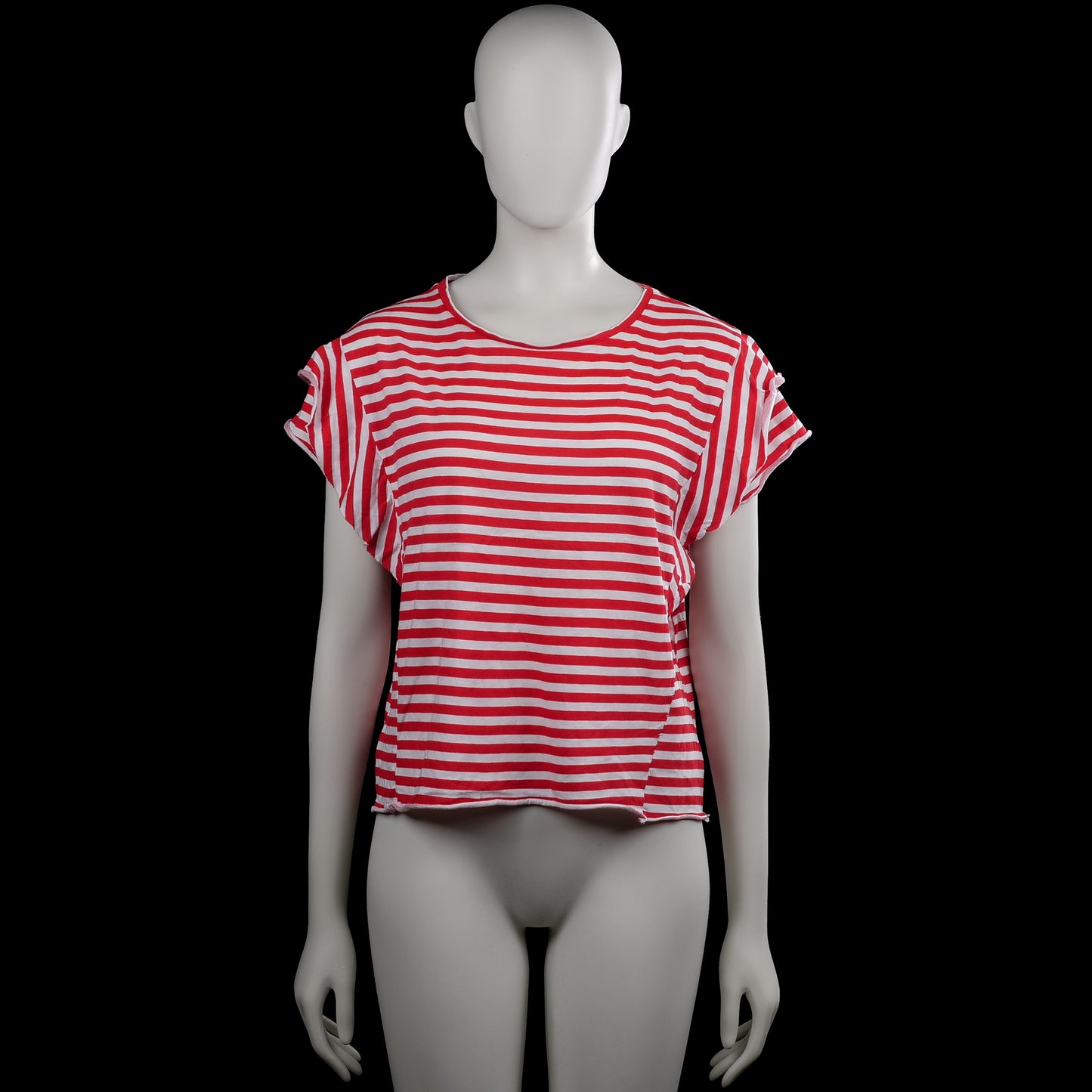 Zara trafaluc - T-shirt - Red & White - Size M - Red and white horizontally striped top with a round neck and short sleeves. Straight hem with no visible closures.