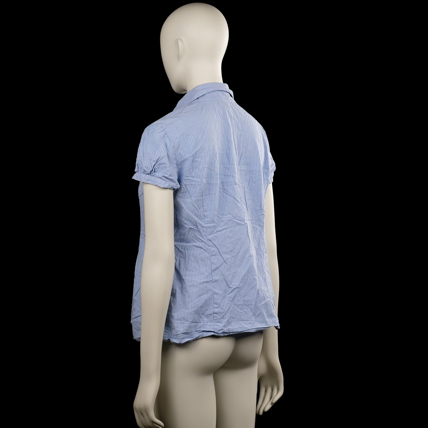 T-shirt - Light Blue & White - Size M
