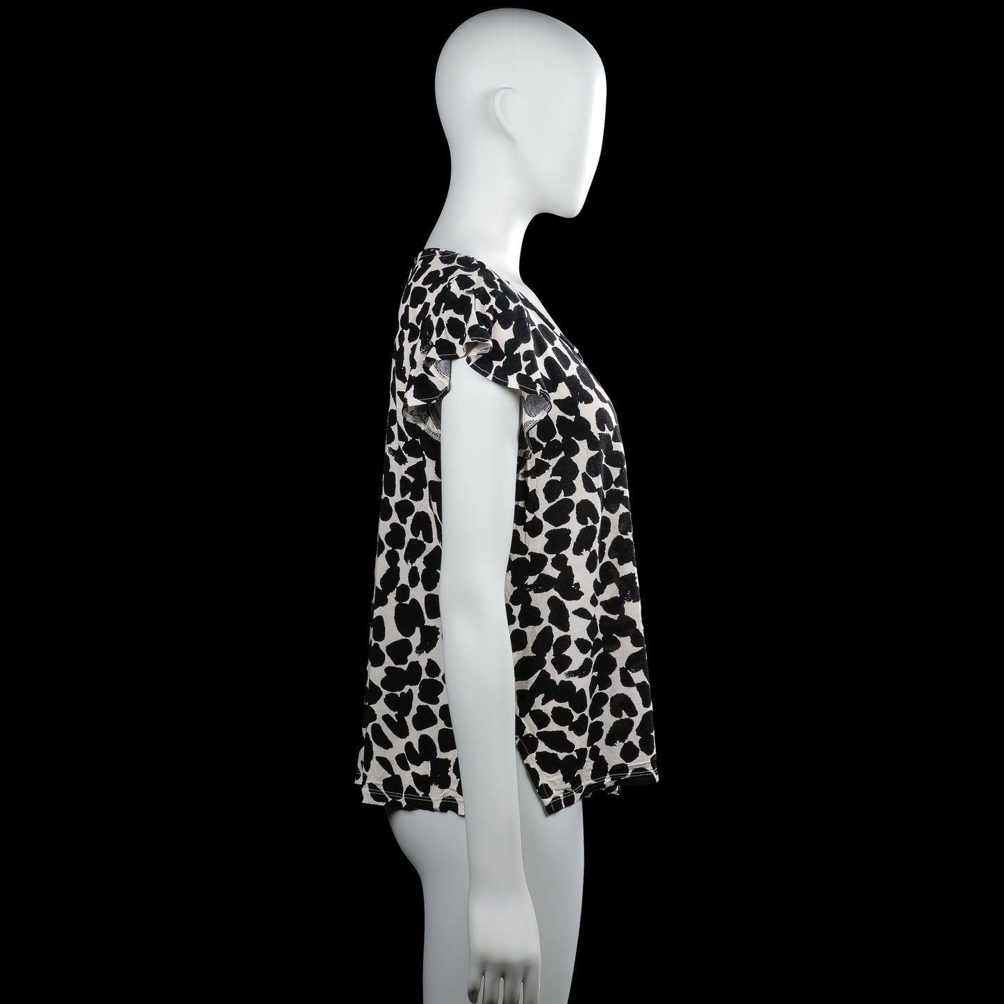 T-shirt - White & Black - Size M