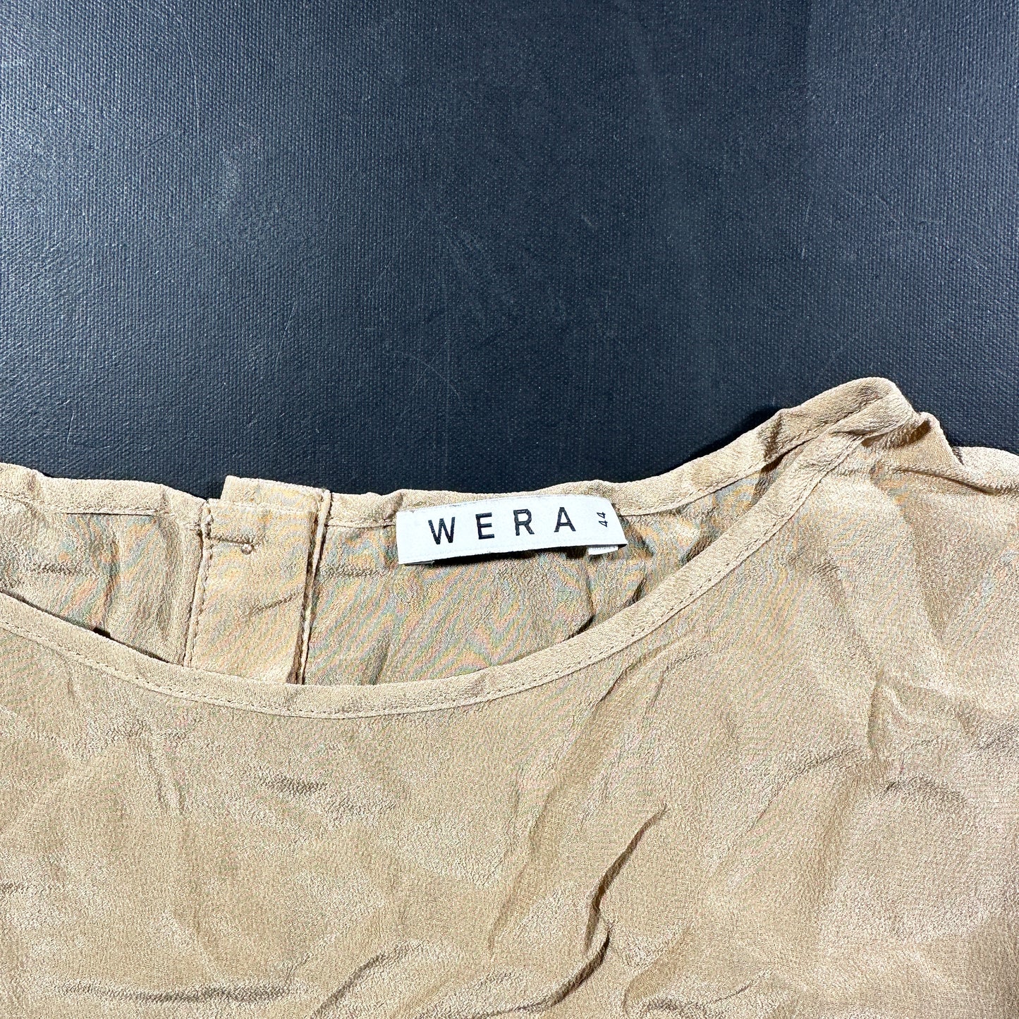 T-shirt - Taupe - Size 44