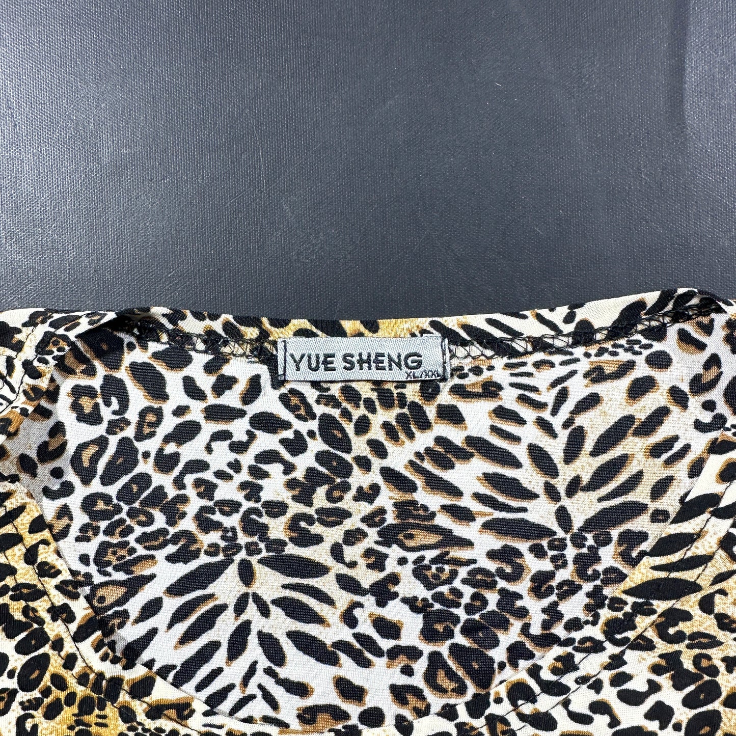 T-shirt - Beige & Brown - Size XL, XXL