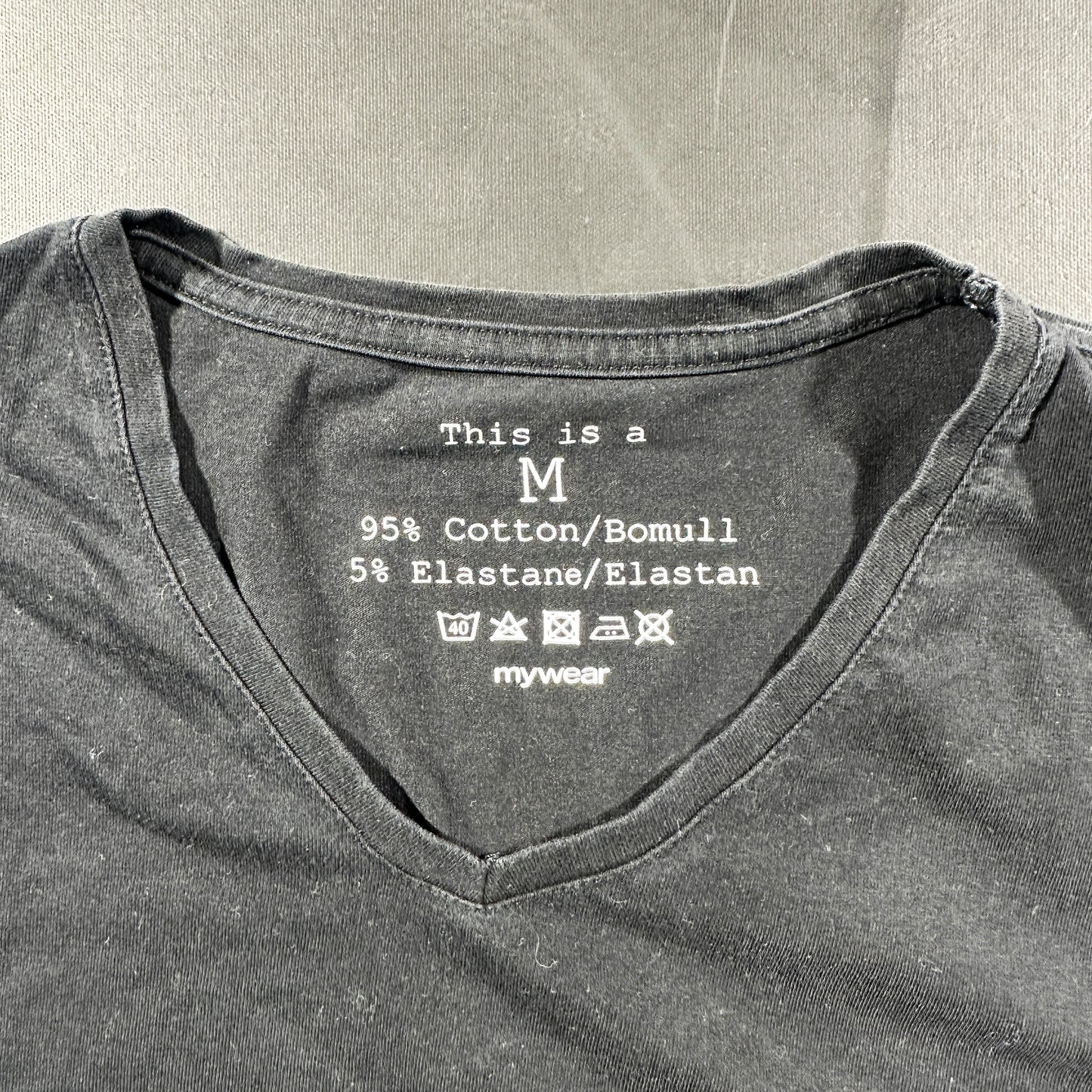 T-shirt - Dark Gray - Size M