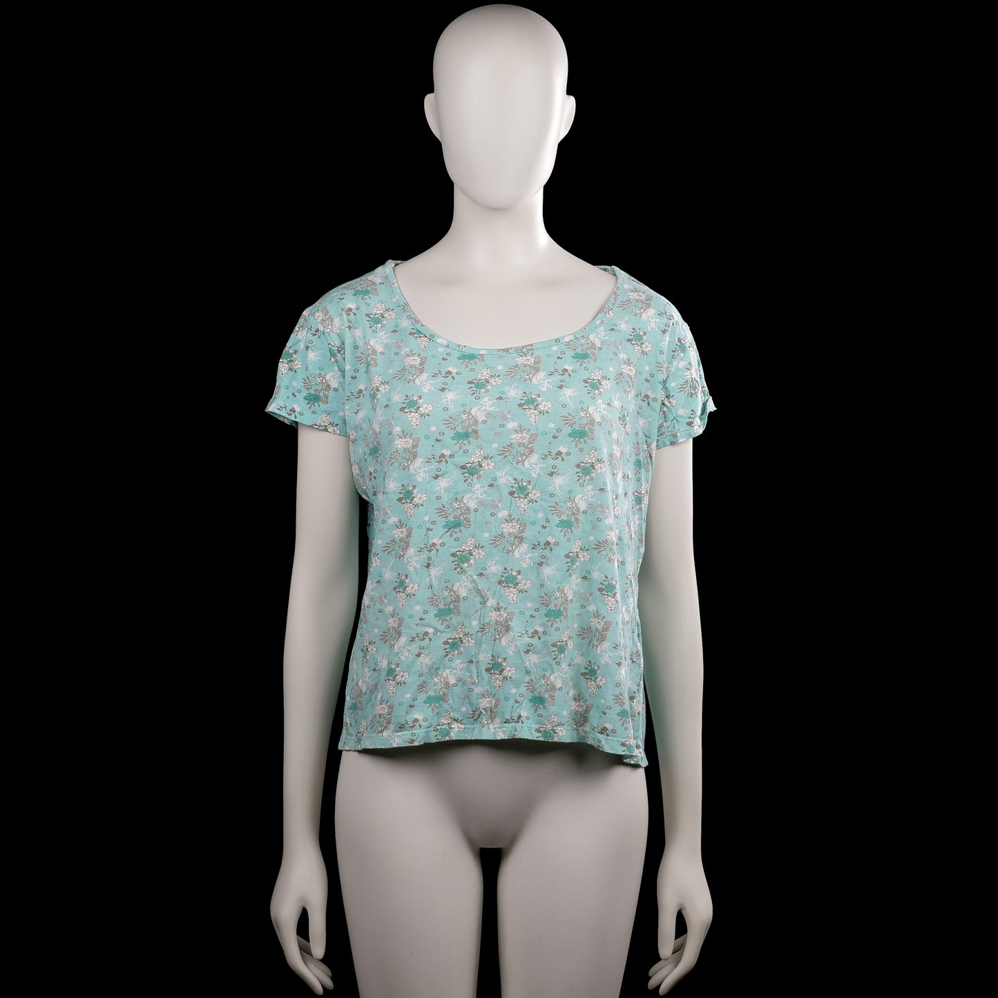 Casual clothing - T-shirt - Mint & White - Size XL - Mint top with an allover white floral pattern and a scoop neckline. Short sleeves with plain cuffs and a straight hem.