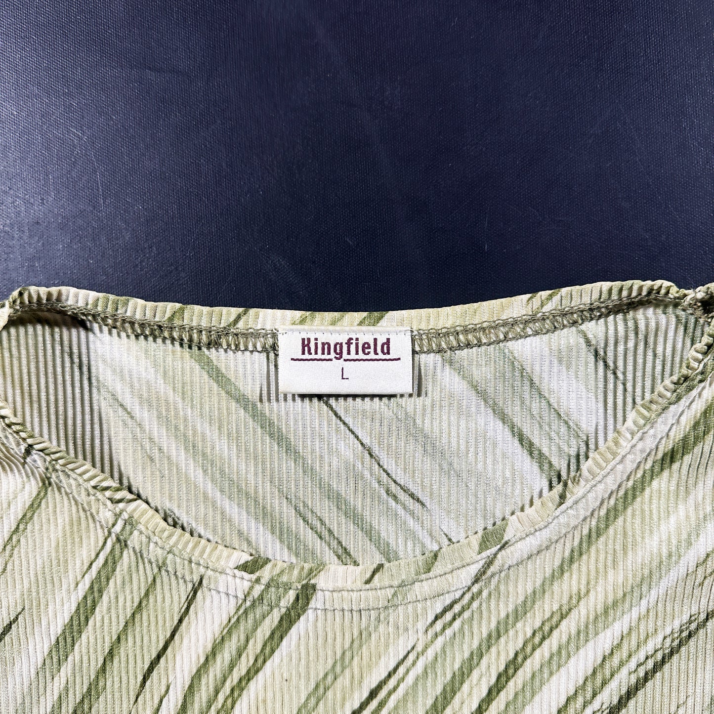 T-shirt - Beige & Olive - Size L