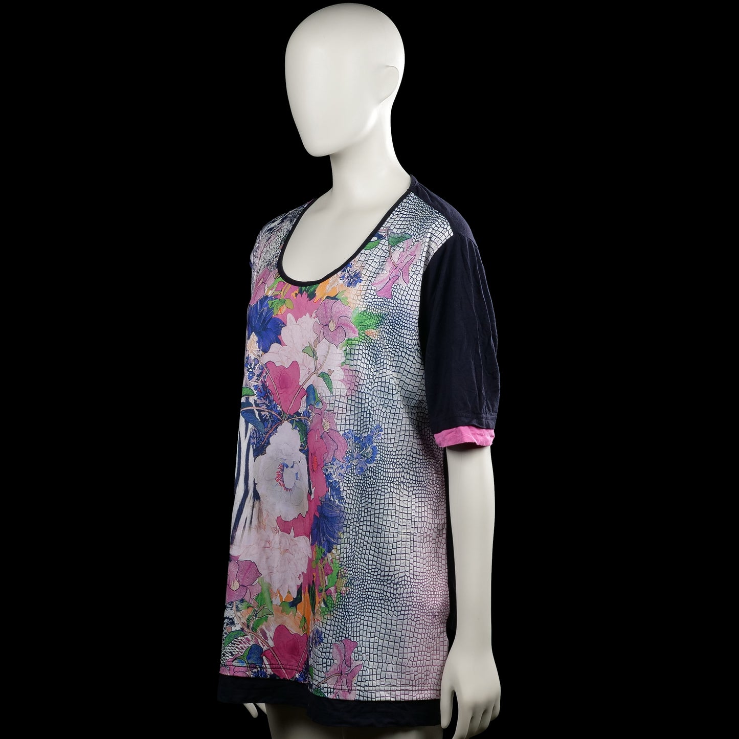 T-shirt - Multicolored - Size XL