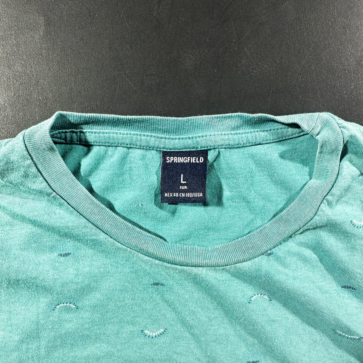 T-shirt - Turquoise - Size L