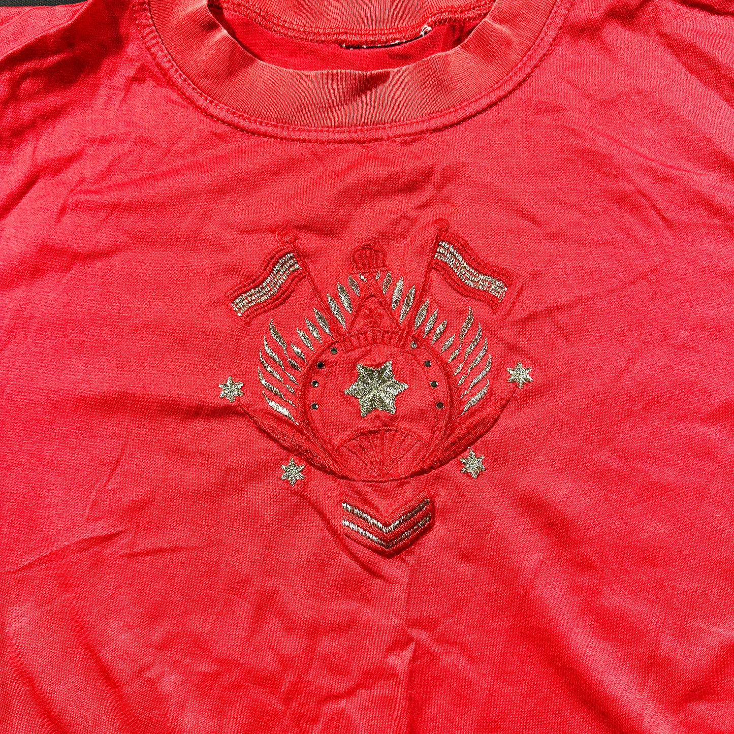 T-shirt - Red - Size L