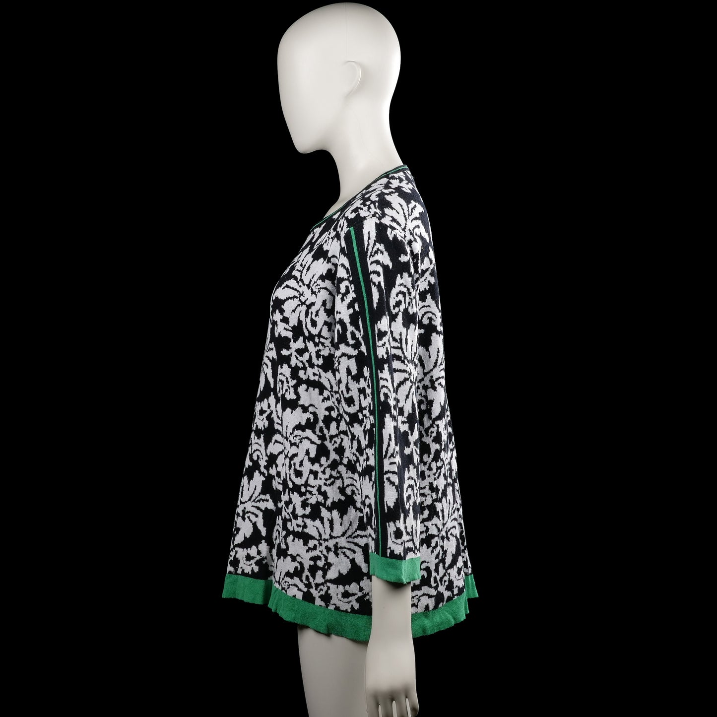 Long-sleeve top - Black & White - Size L