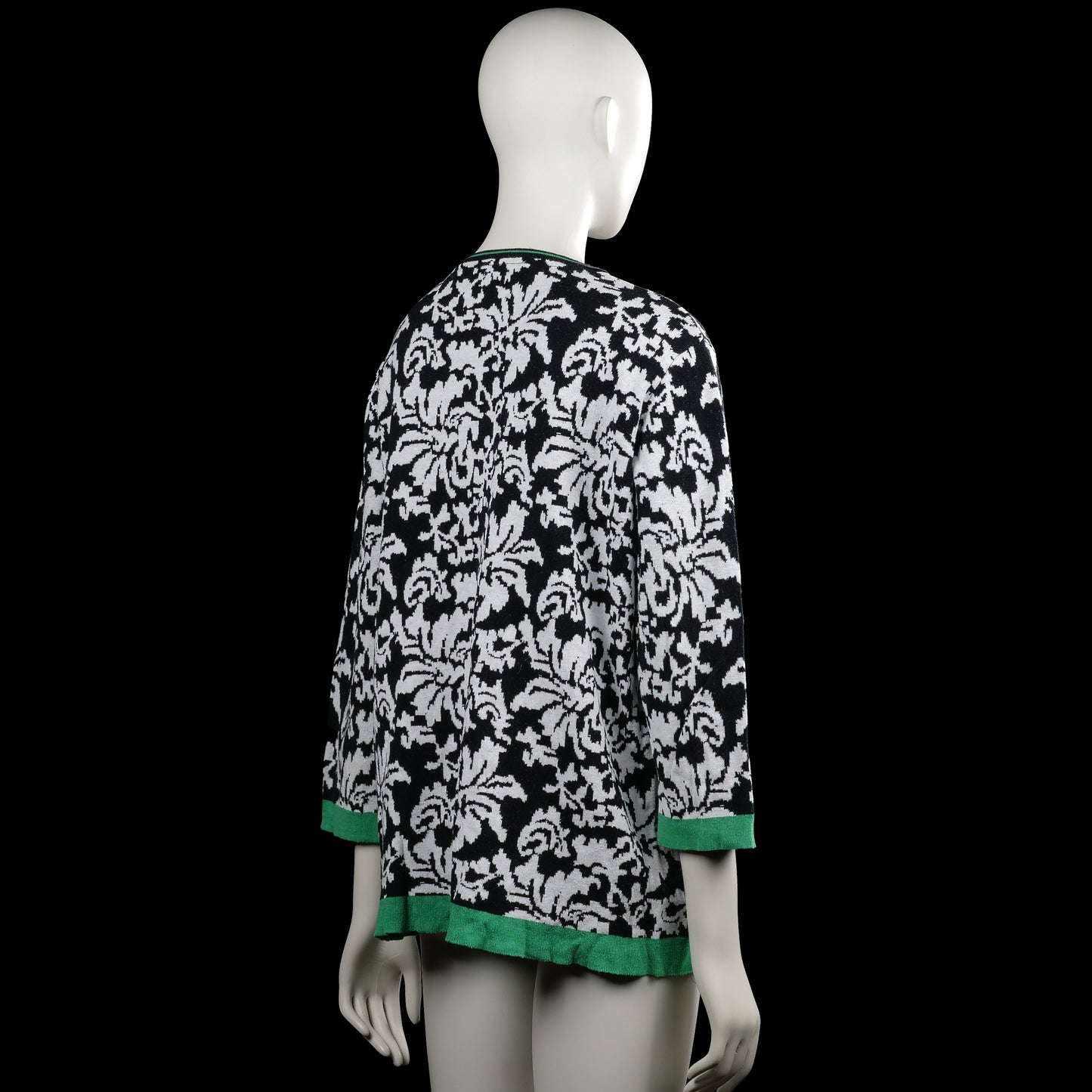 Long-sleeve top - Black & White - Size L