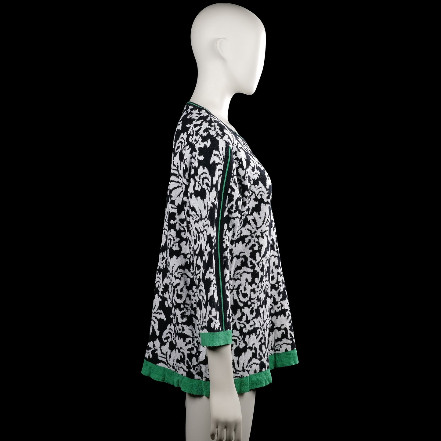 Long-sleeve top - Black & White - Size L