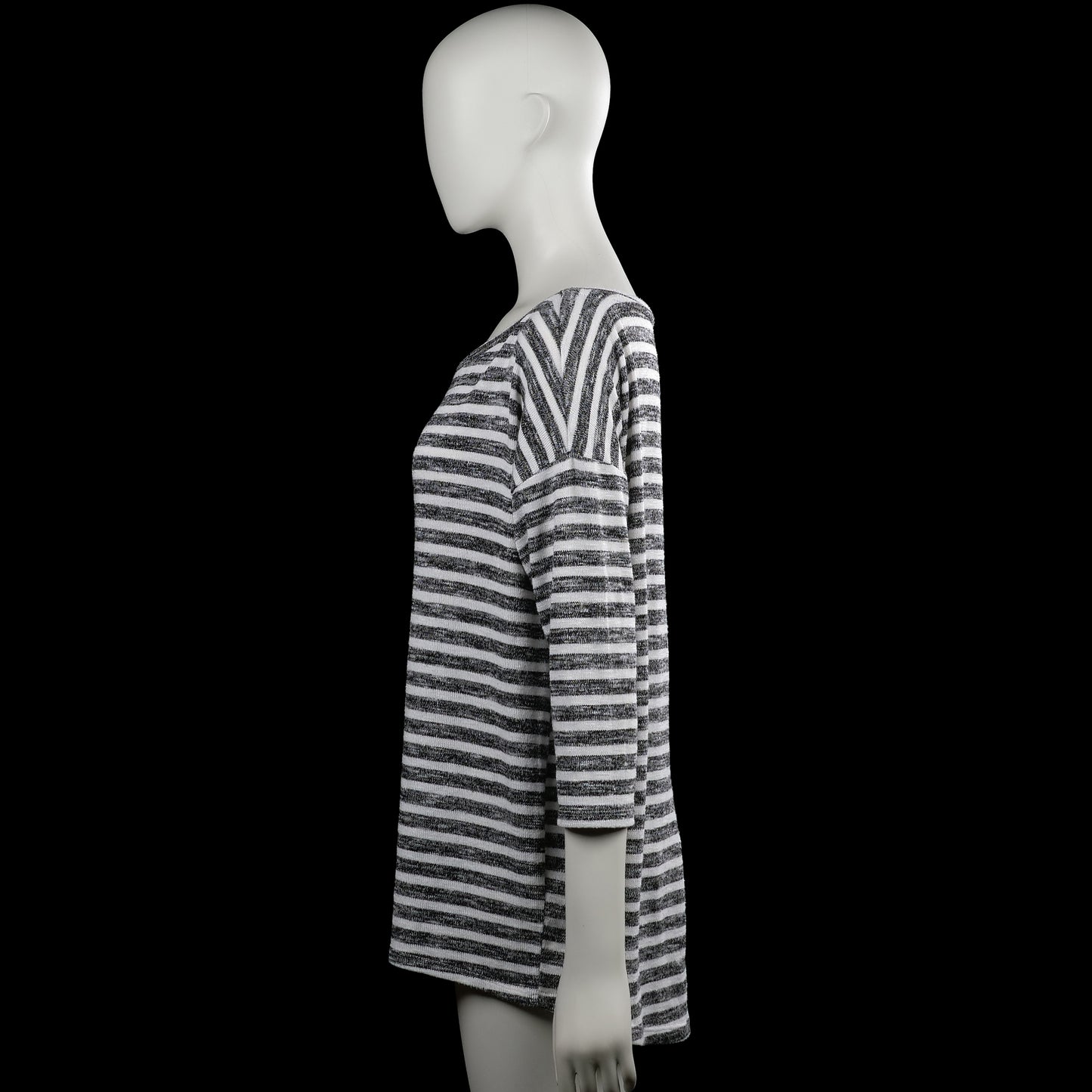 Long-sleeve top - White & Dark Gray - Size M