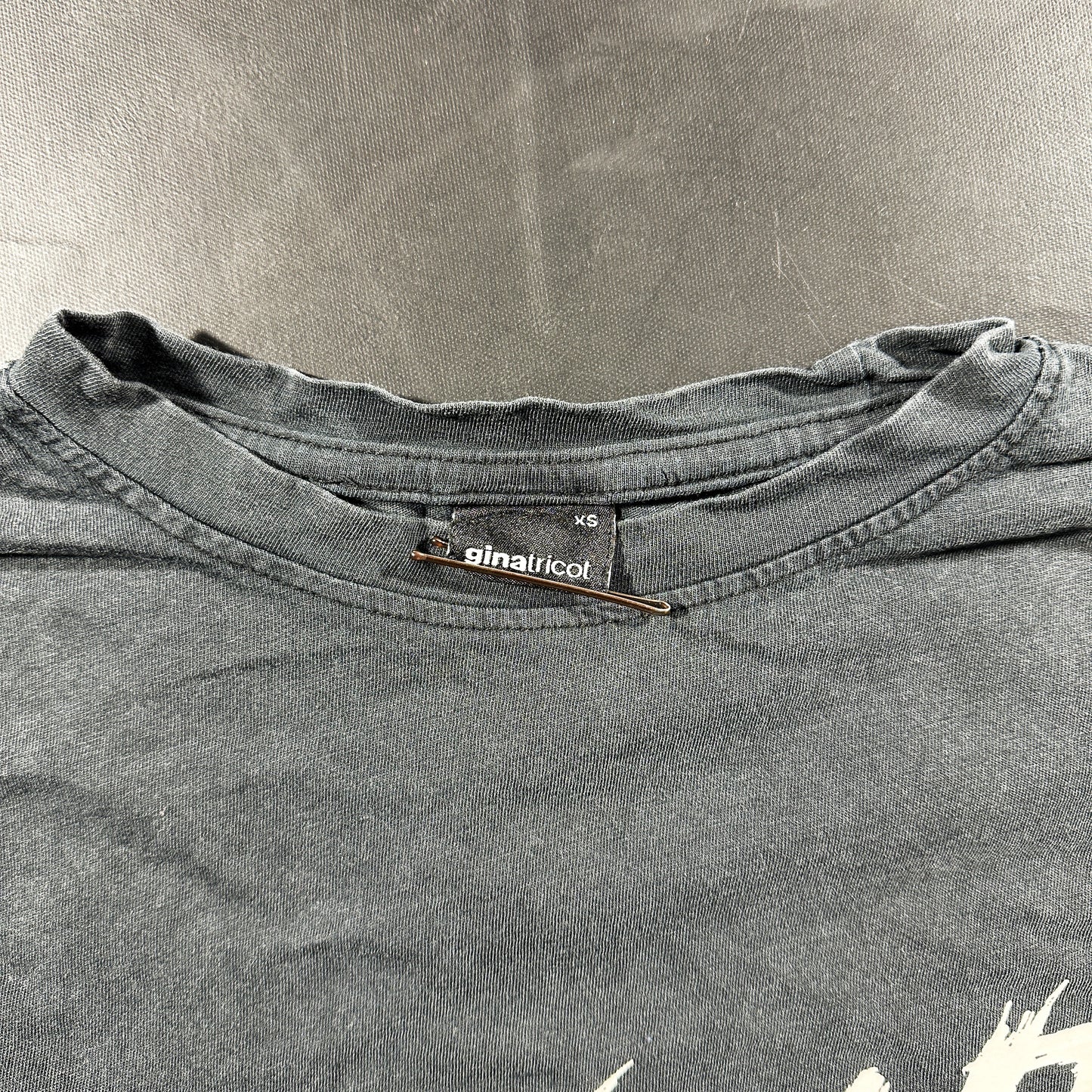 Long-sleeve top - Charcoal & White - Size XS