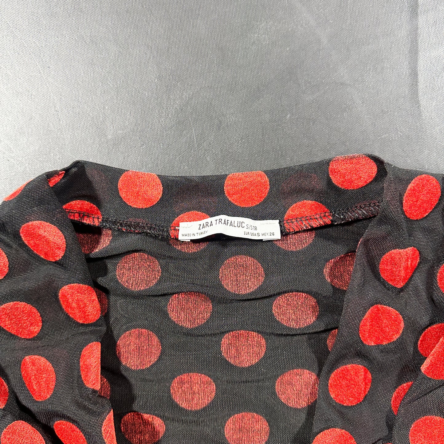 Blouse - Gray & Red - Size S