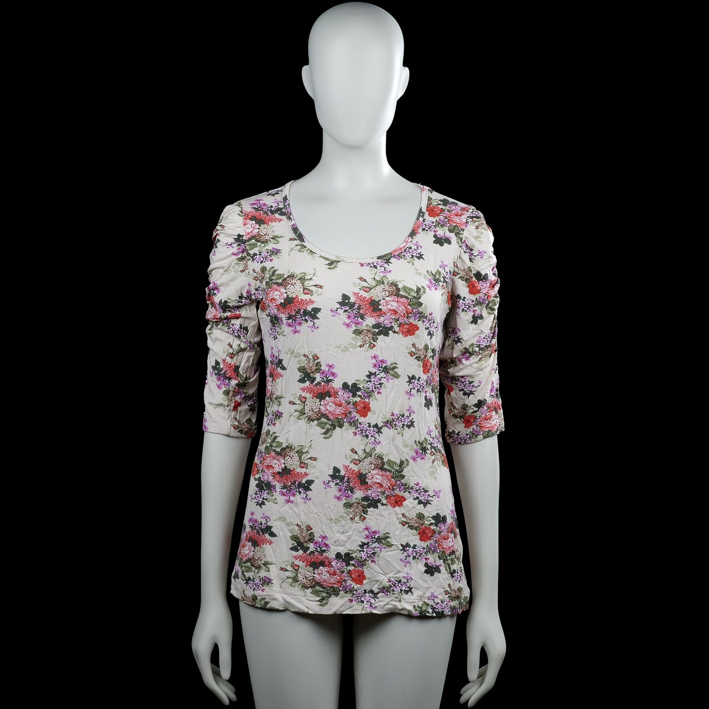Lala rules - Tunic - Ivory & Pink - Size L - Ivory top with an allover pink and purple floral pattern and a scoop neckline. Features three-quarter sleeves with ruched detailing and plain cuffs, and a straight hem.