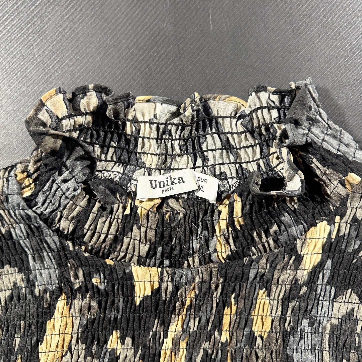 Blouse - Black & Gray - Size M, L