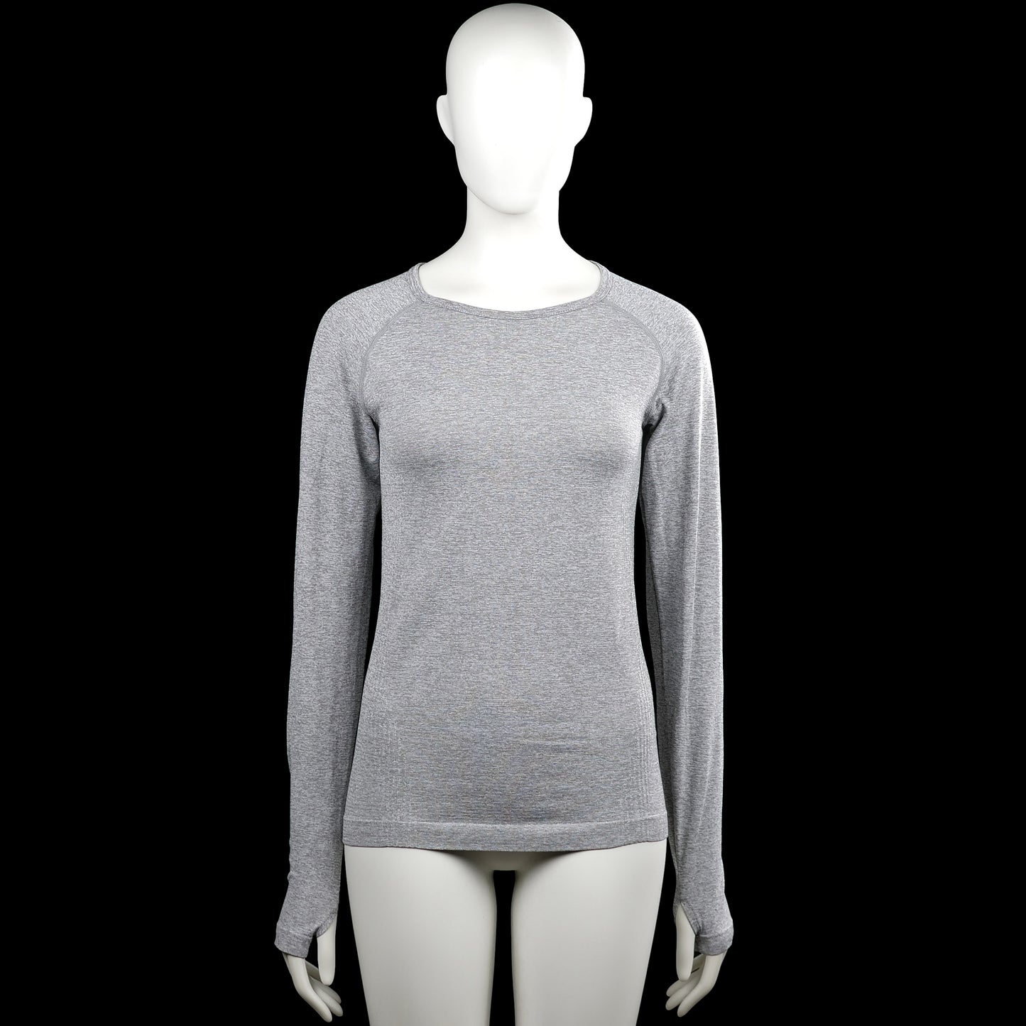 Work out - Long-sleeve top - Light Gray - Size 34, 36 - Light gray solid long-sleeve top with a round neckline and raglan-style seams. Straight hem and plain cuffs.