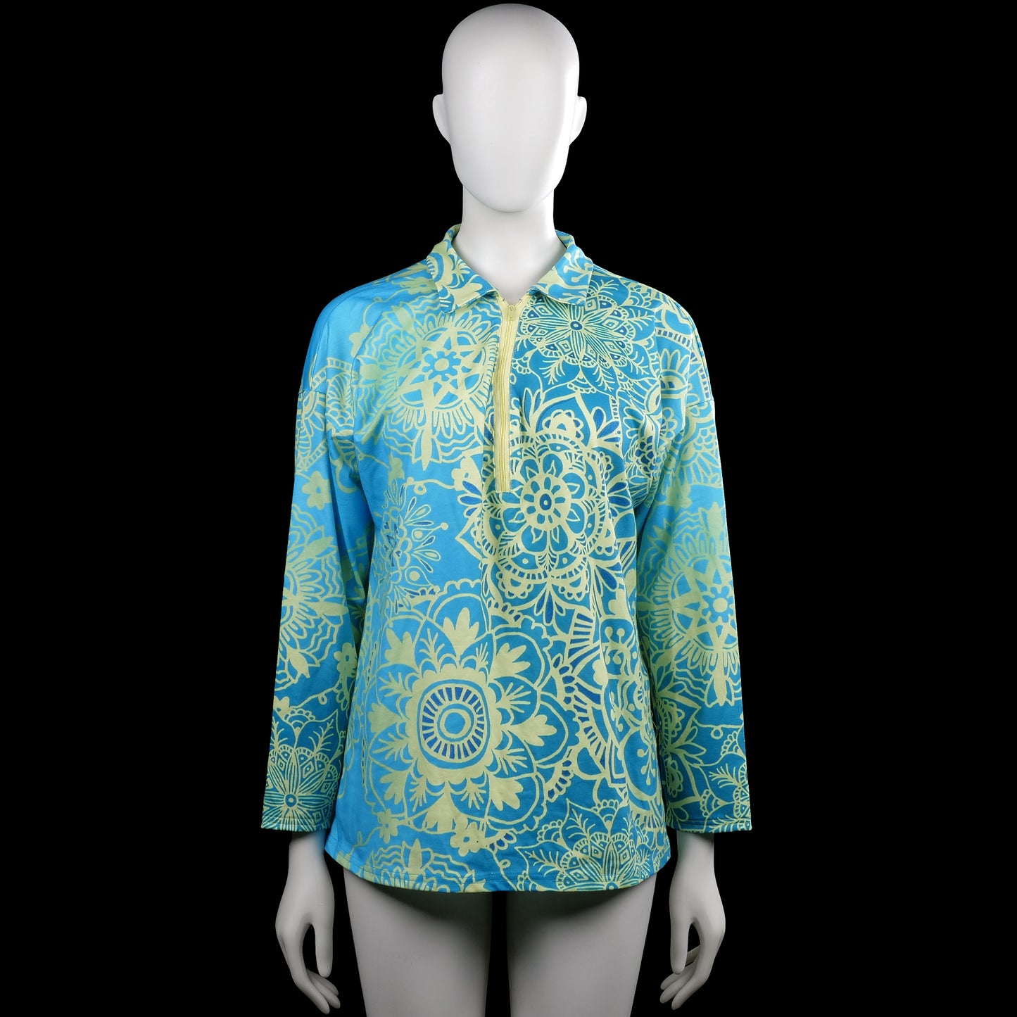 Tunic - Turquoise & Beige - Size XL - Turquoise and beige printed top with a classic collar and a partial zip closure at the front. Long sleeves with plain cuffs and a straight hem.