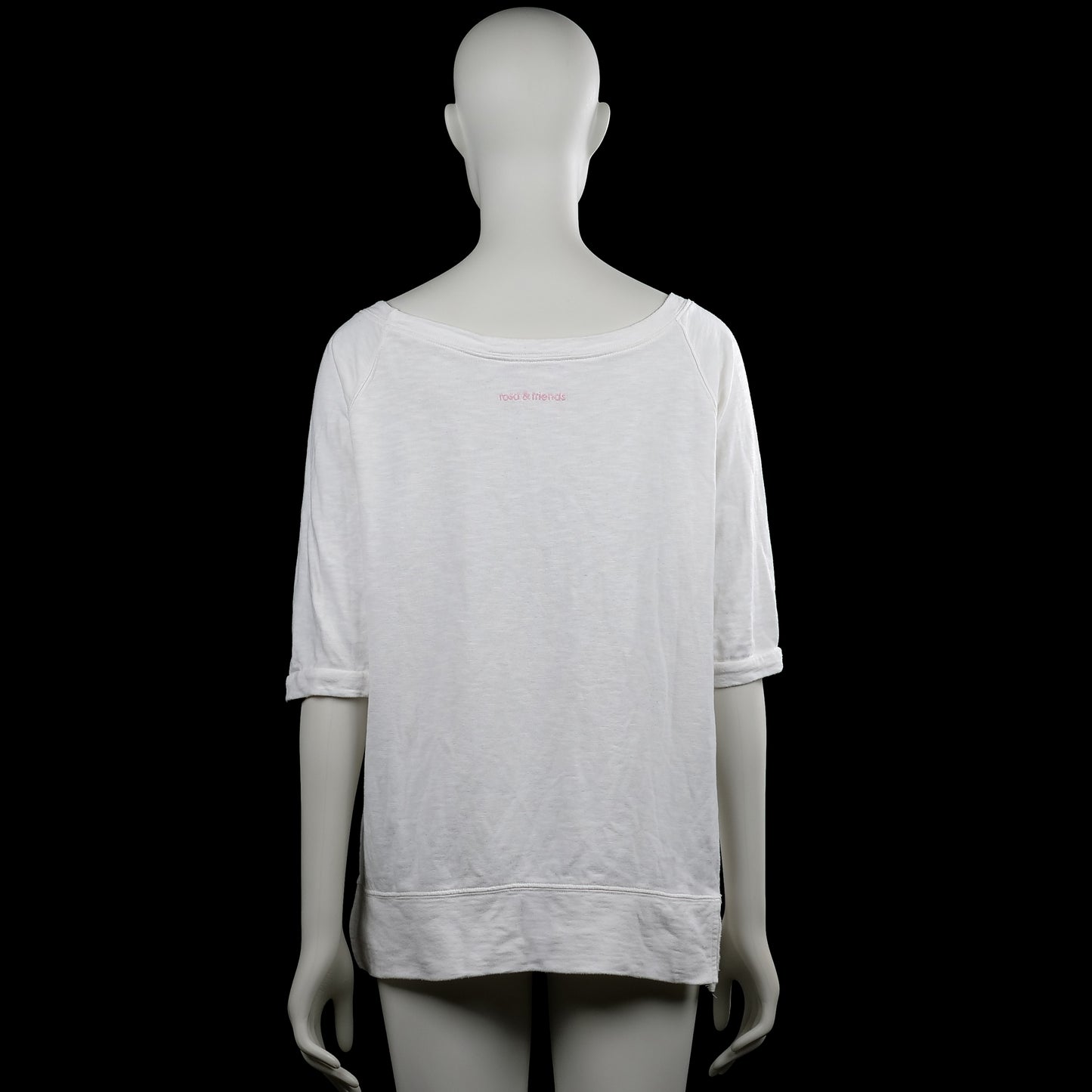 T-shirt - White - Size M