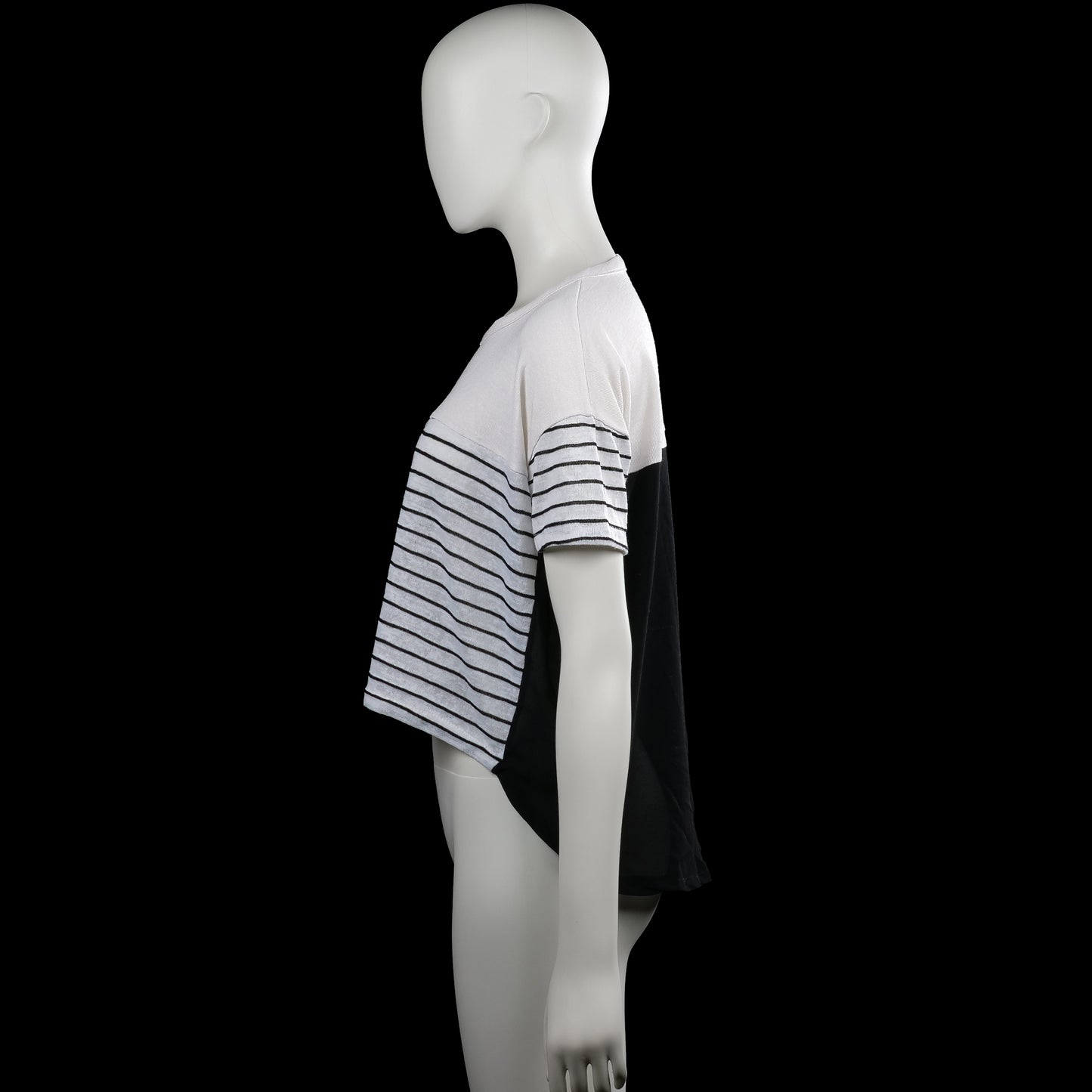 T-shirt - White & Black - Size L