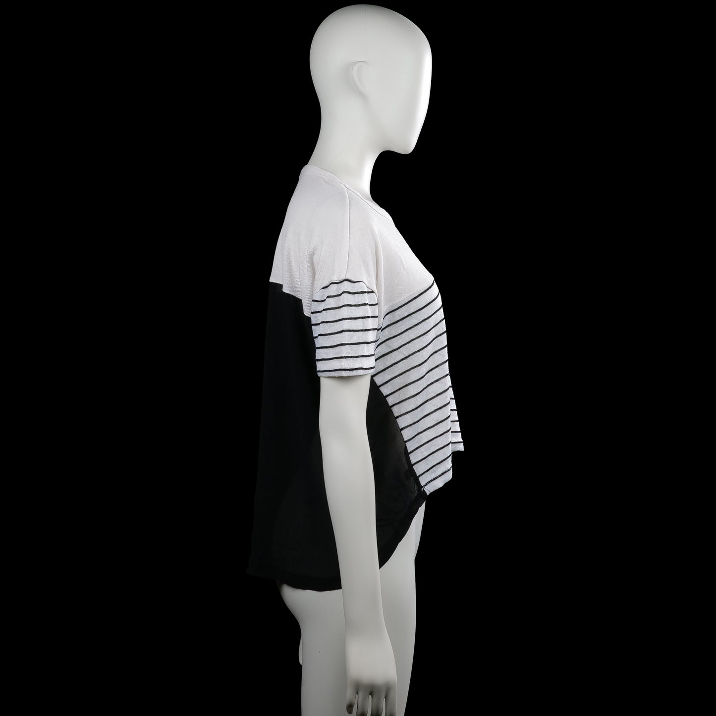 T-shirt - White & Black - Size L