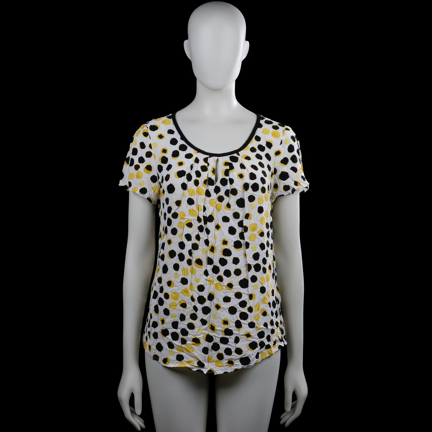 Pescara - Blouse - White & Yellow - Size L - White top with a black and yellow dotted pattern and a scoop neckline with black trim. Short sleeves with plain cuffs and a curved hem, with a small keyhole opening at the back.