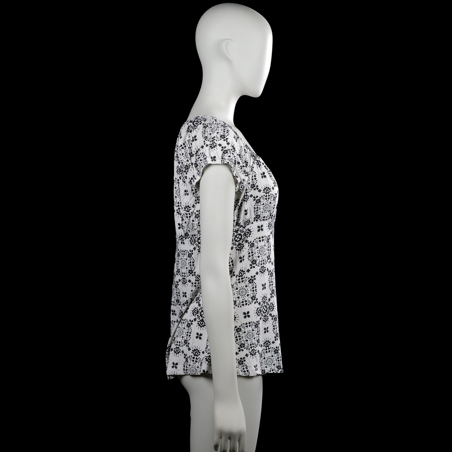 Blouse - White & Black - Size M