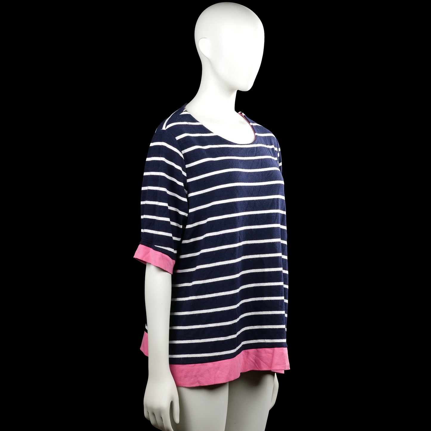 T-shirt - Navy & Pink - Size XL