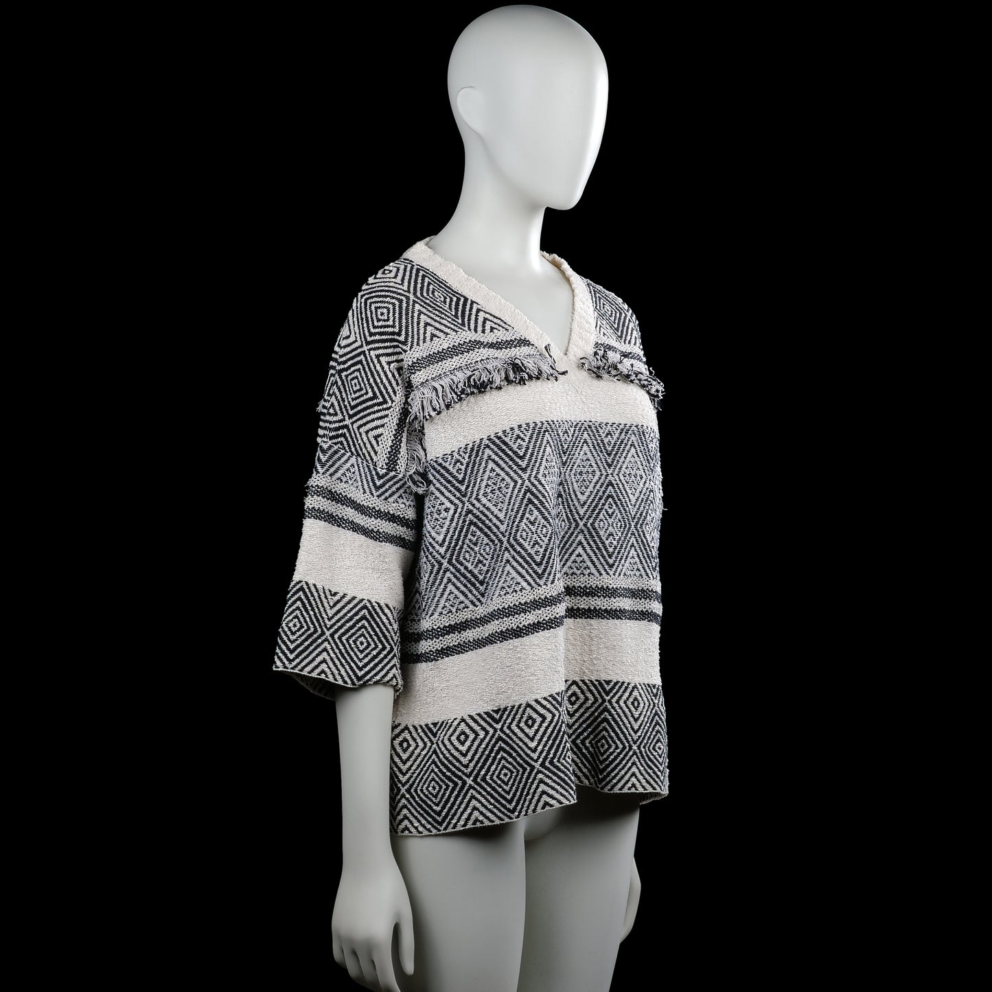 Sweater - Ivory & Black - Size L