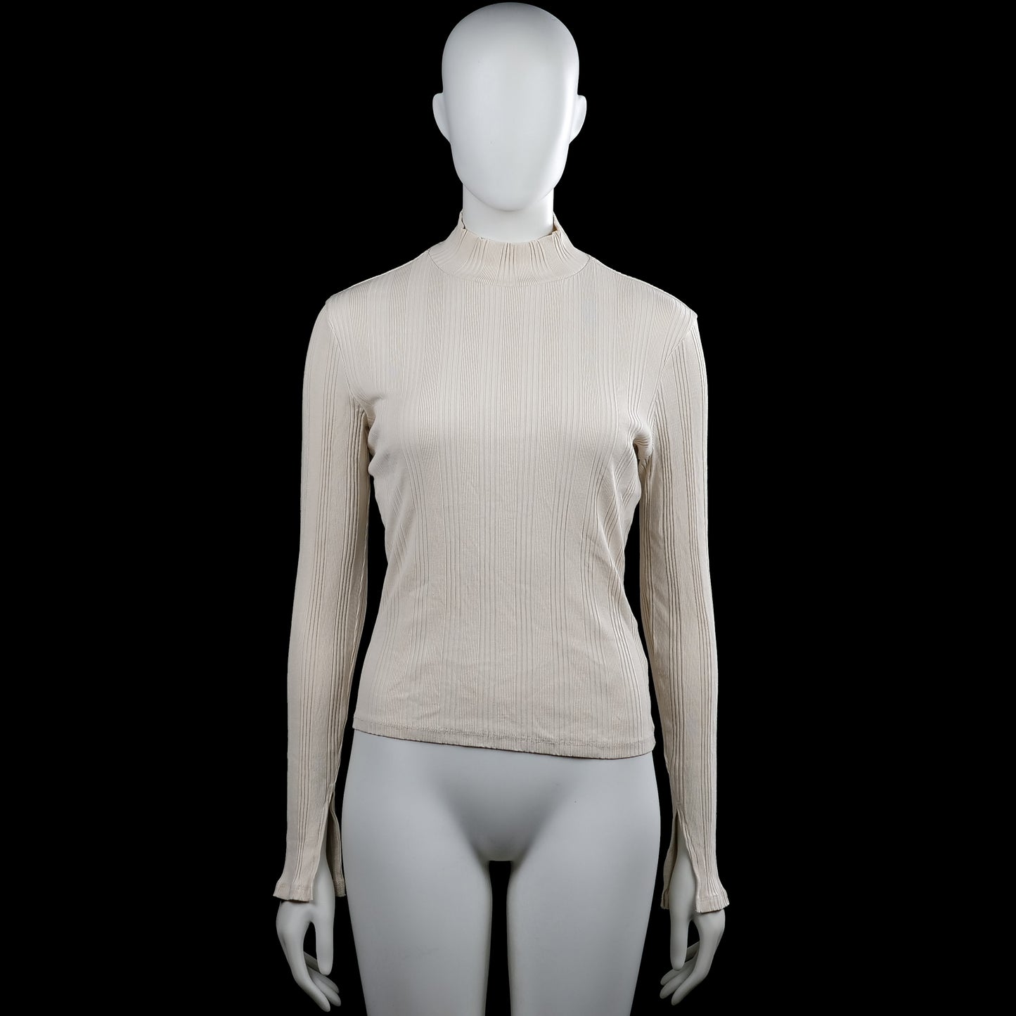 Gina Tricot - Turtleneck - Beige - Size M - Beige ribbed solid top with a mock neck and long sleeves. Straight hem and plain cuffs.
