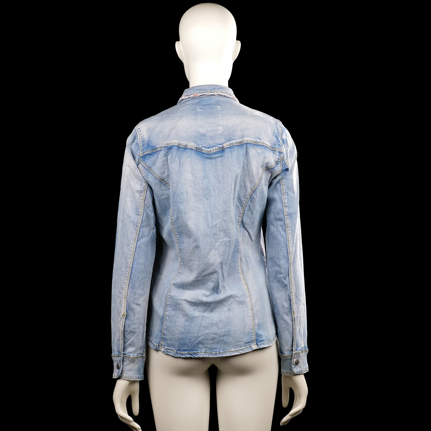 Shirt - Light Blue - Size 40