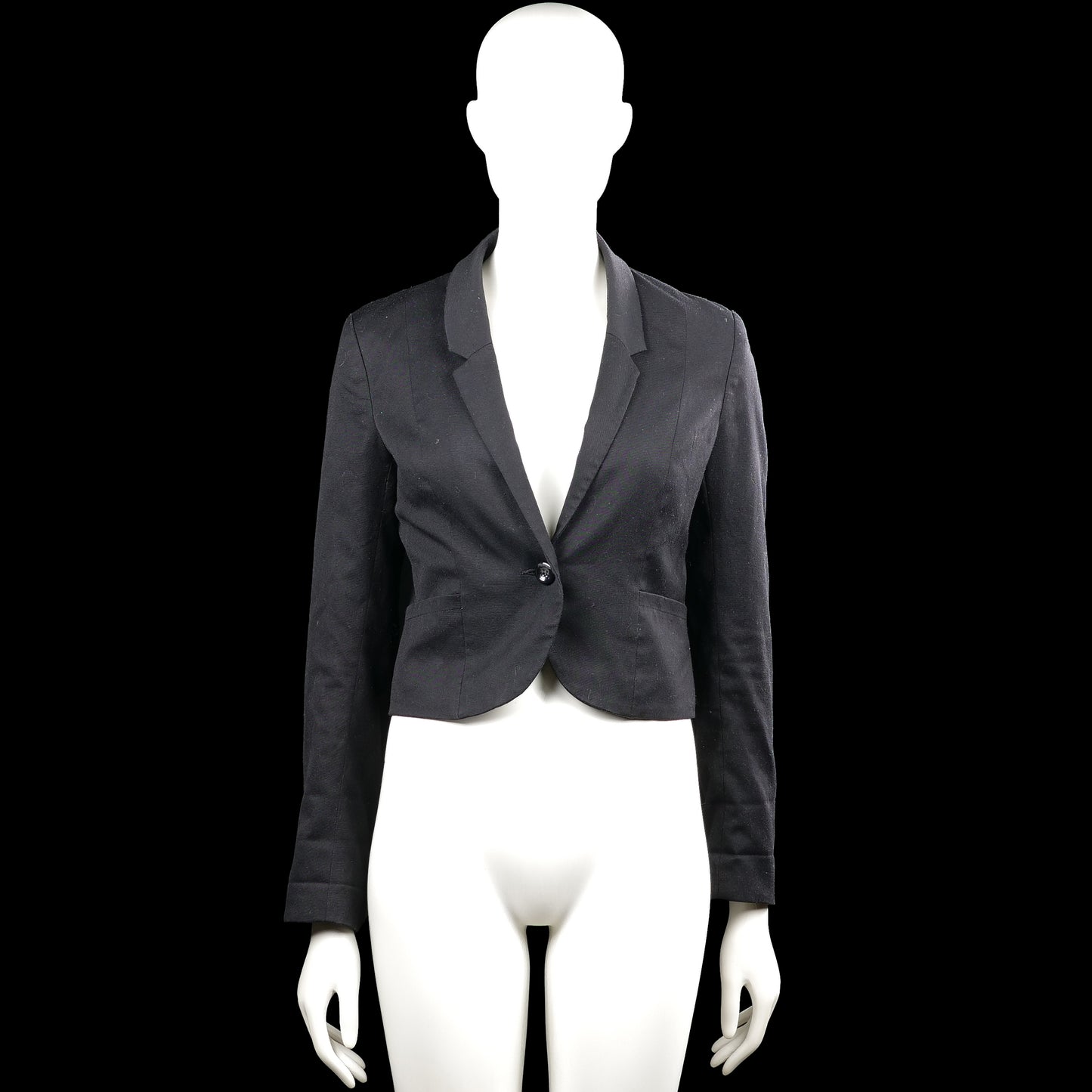 H&M Divided - Blazer - Black - Size 36 - Black solid blazer with a V-neckline and notched lapels, featuring a single-button front closure. Long sleeves with plain cuffs and a curved hem.