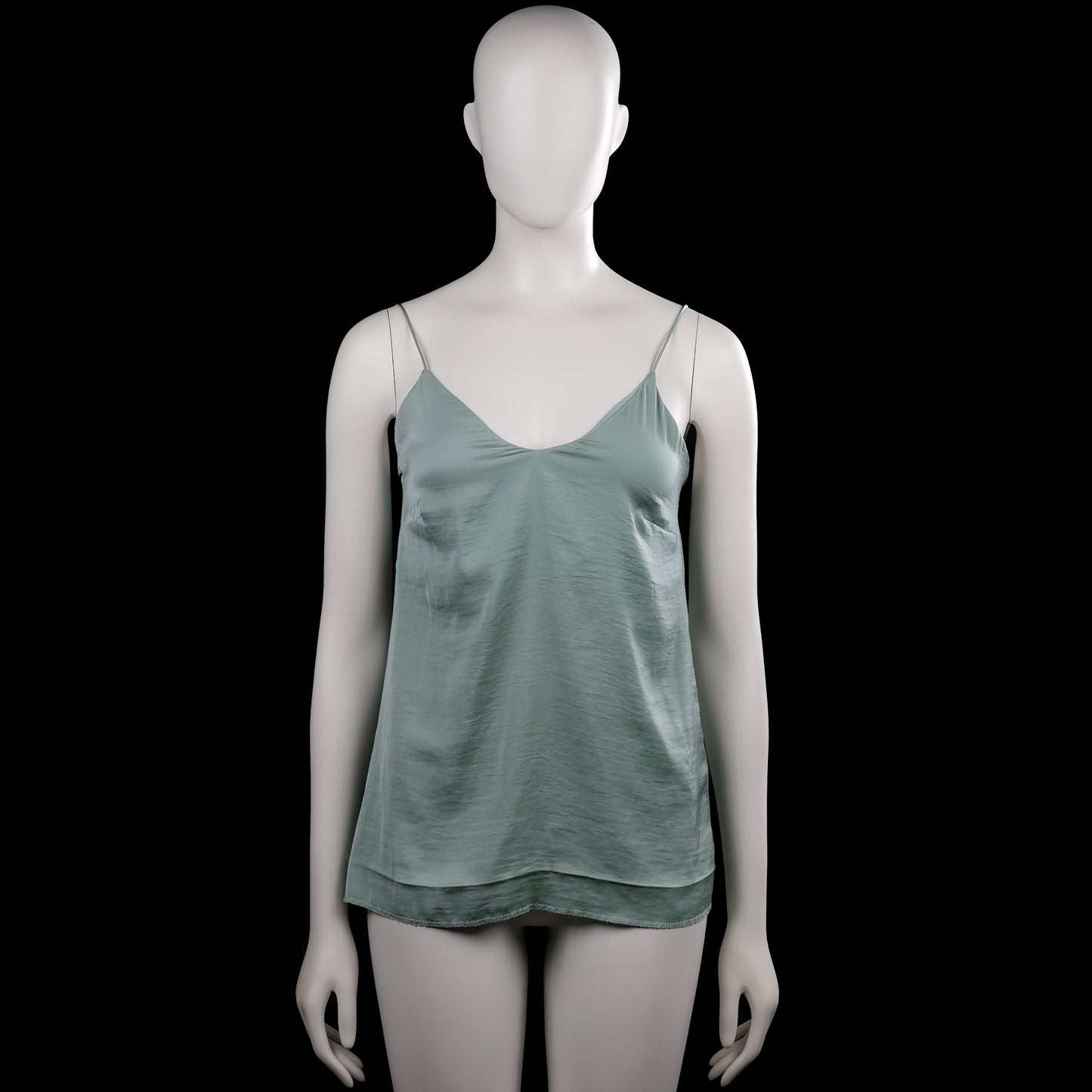 H&M - Tank top - Sage - Size 32 - Sage solid camisole top with thin spaghetti straps and a V-neckline. Features a straight hem.