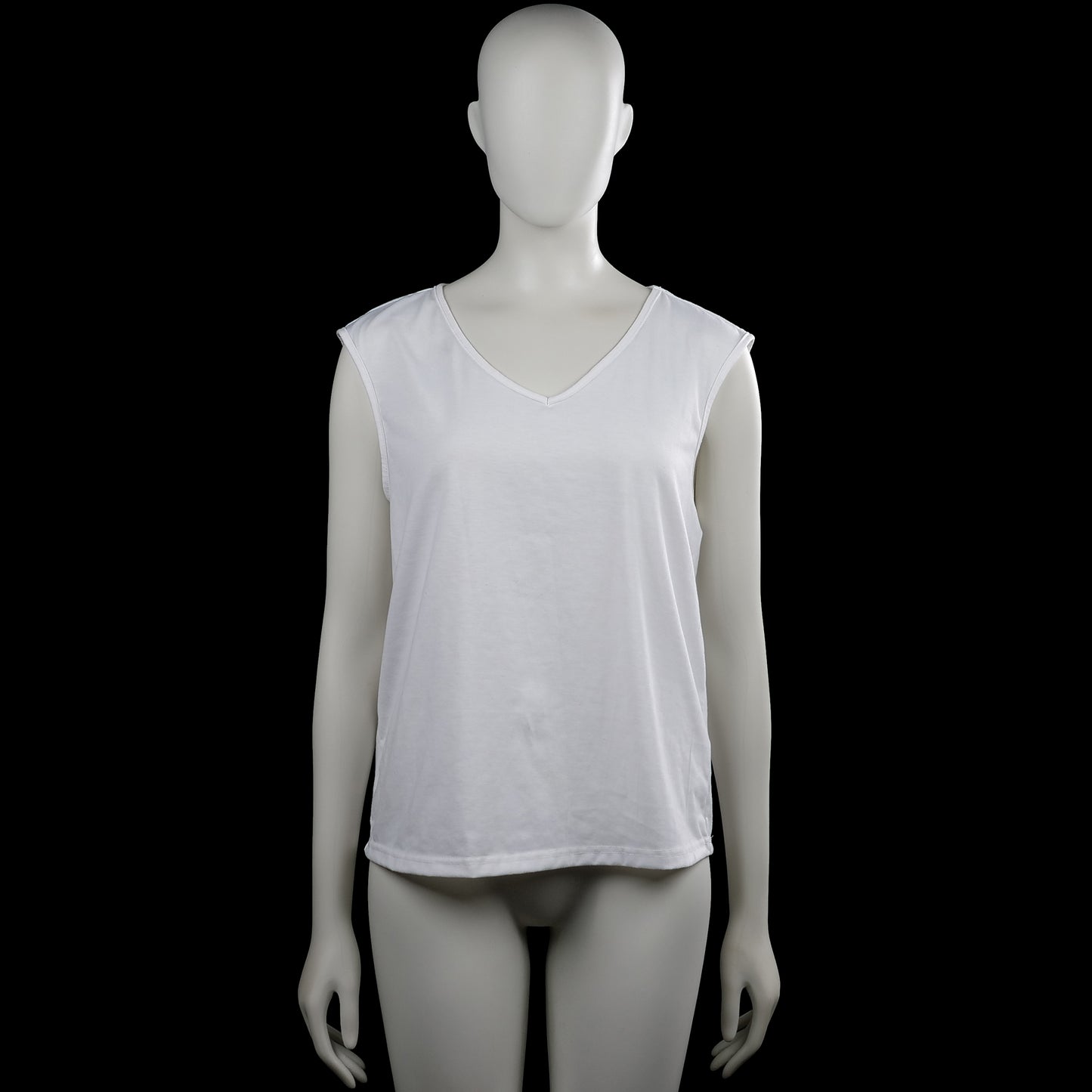 Shein - Tank top - White - Size M - White solid sleeveless top with a V-neckline and wide arm openings. Straight hem with plain edge trim at the neckline and armholes.