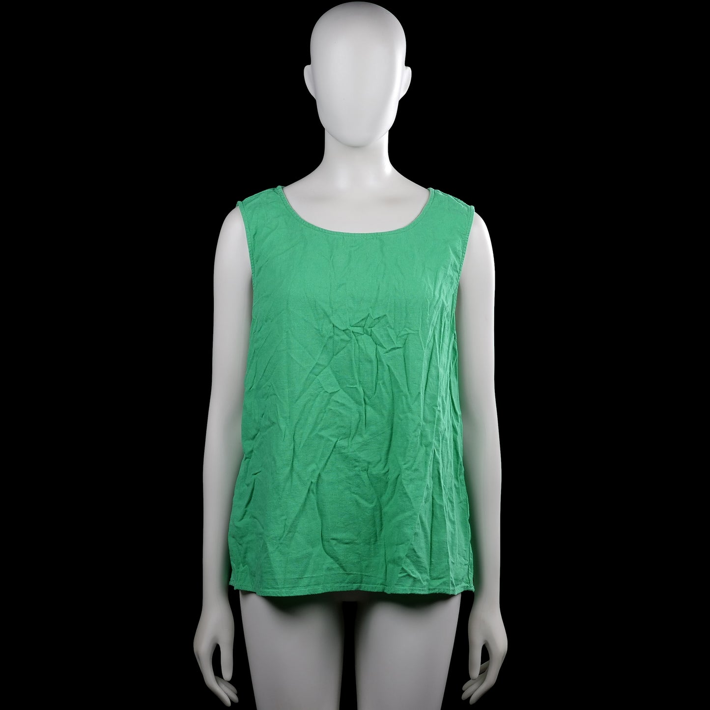 Free/quent - Tank top - Sage - Size L - Sage green solid sleeveless top with a scoop neckline and straight hem. Features a button closure down the center back.