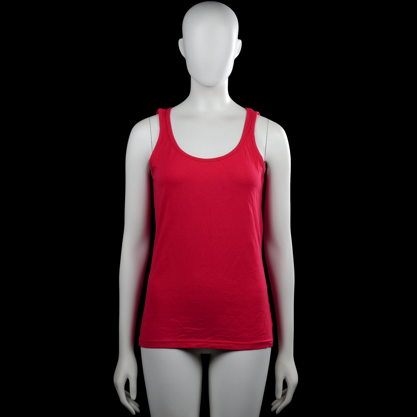 Flash Women - Tank top - Red - Size M - Red solid sleeveless tank top with a scoop neckline and plain shoulder straps. Straight hem with no visible closures or pockets.