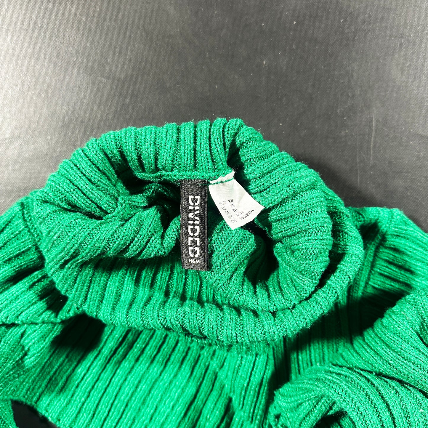 Turtleneck - Forest Green - Size XS