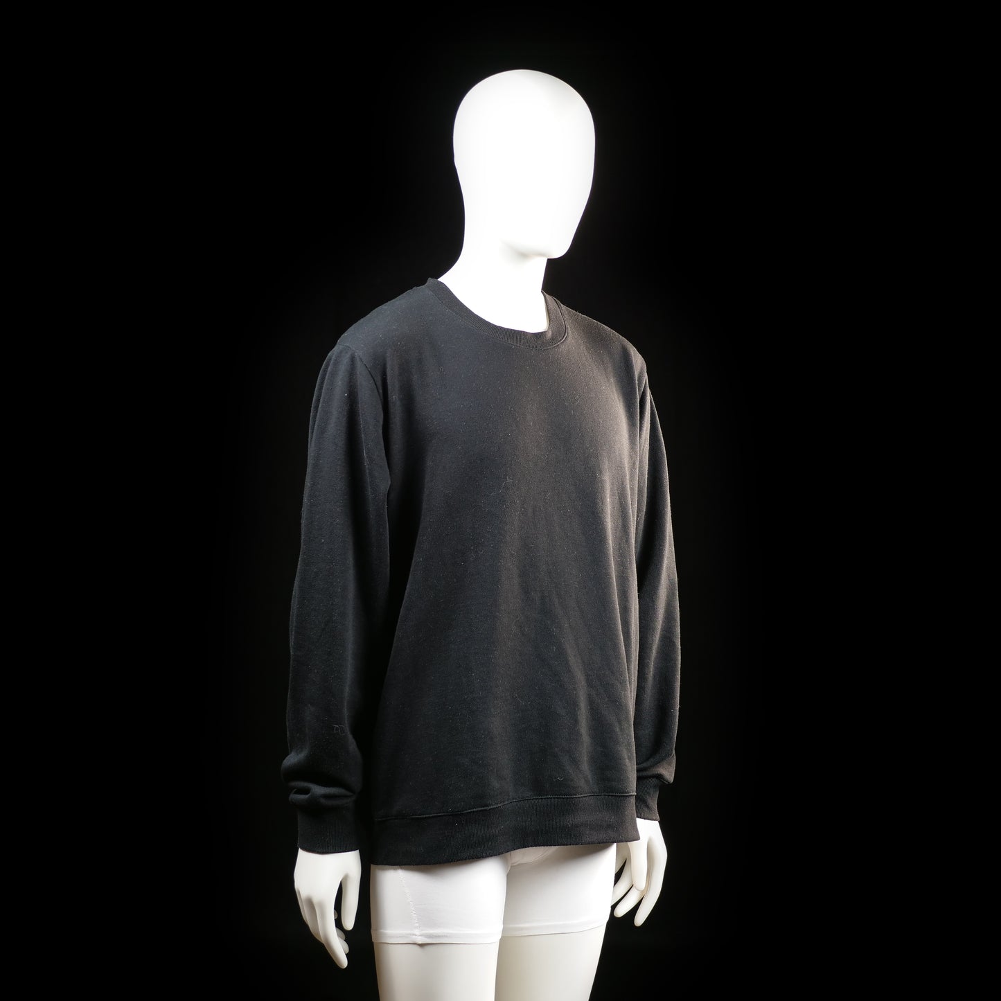 Sweatshirt - Black - Size L