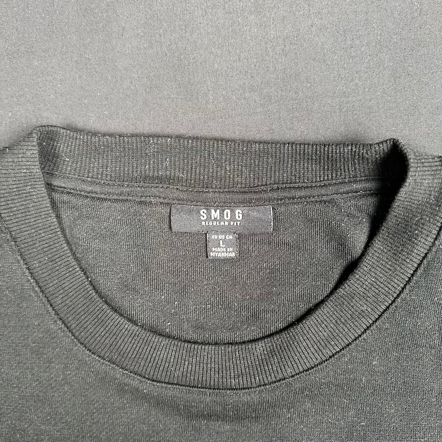 Sweatshirt - Black - Size L