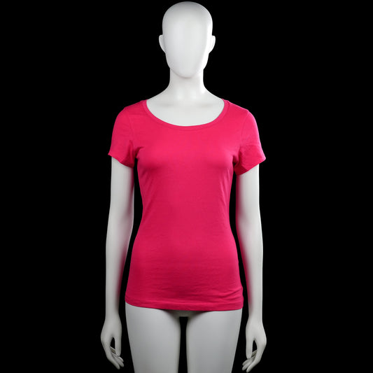 Hema - T-shirt - Pink & White - Size S - Pink short-sleeve top with a scoop neckline, straight hem, and plain cuffs. White text print is visible on the back.