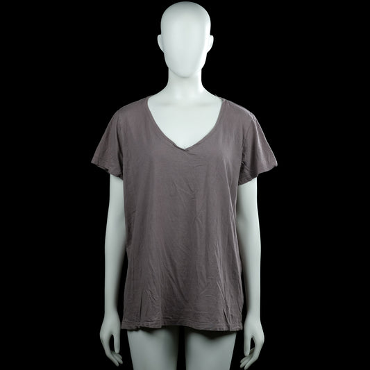 Basic You - T-shirt - Gray - Size XL - Gray solid top with a V-neckline and short sleeves. Straight hem with plain sleeve cuffs.