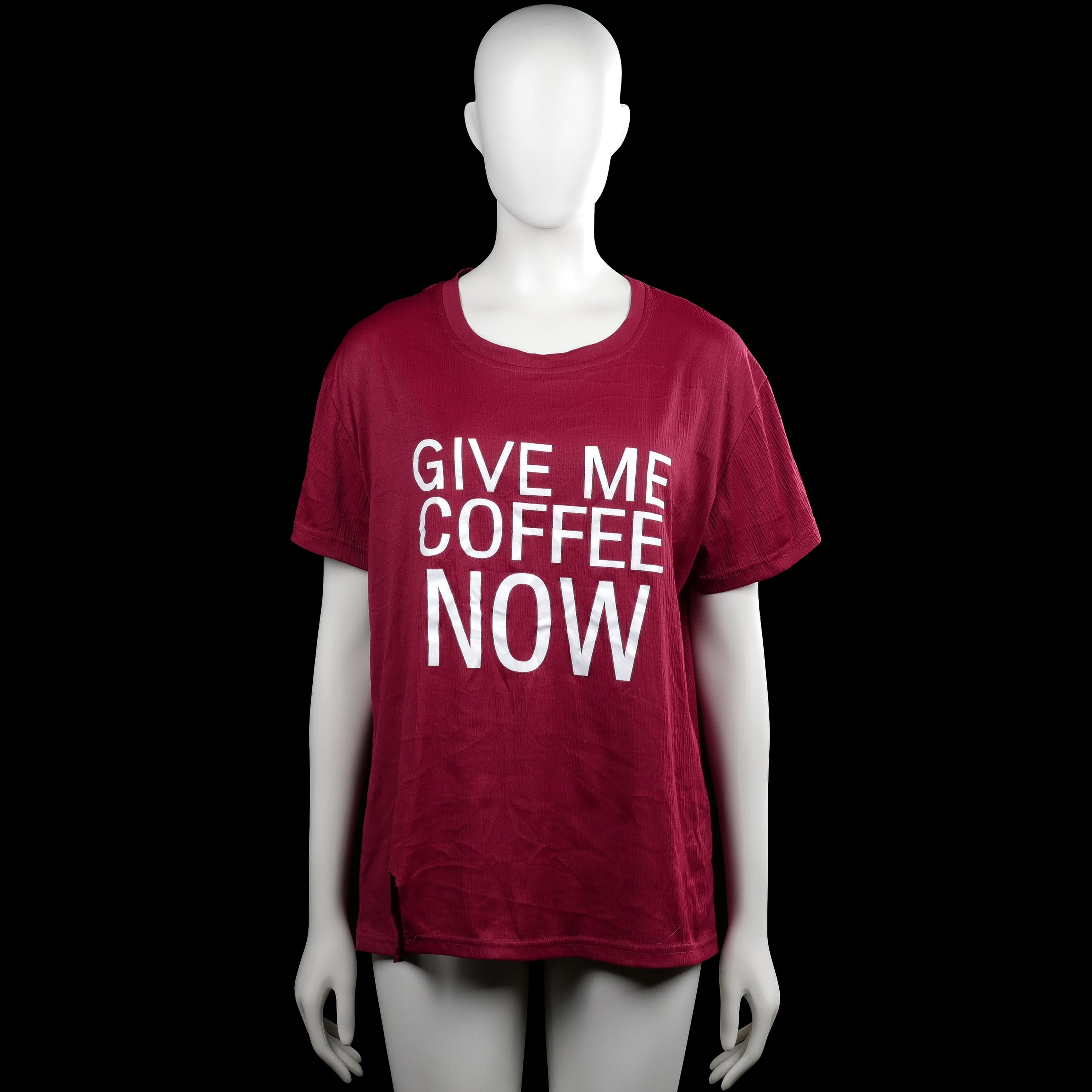 Halwan - T-shirt - Burgundy - Size XL - Burgundy short-sleeve top with a round neckline and straight hem. Features large white text print on the front.