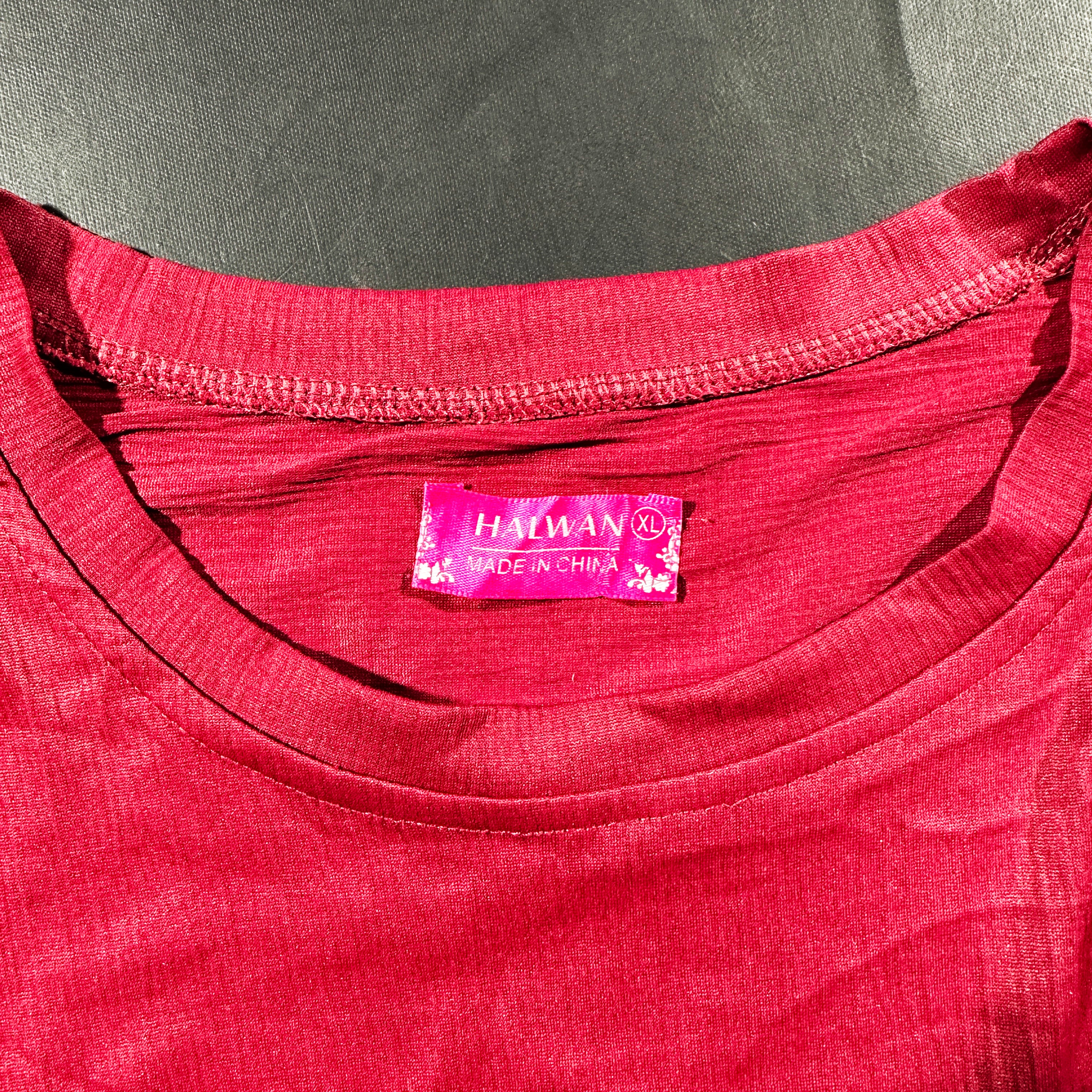 T-shirt - Burgundy - Size XL