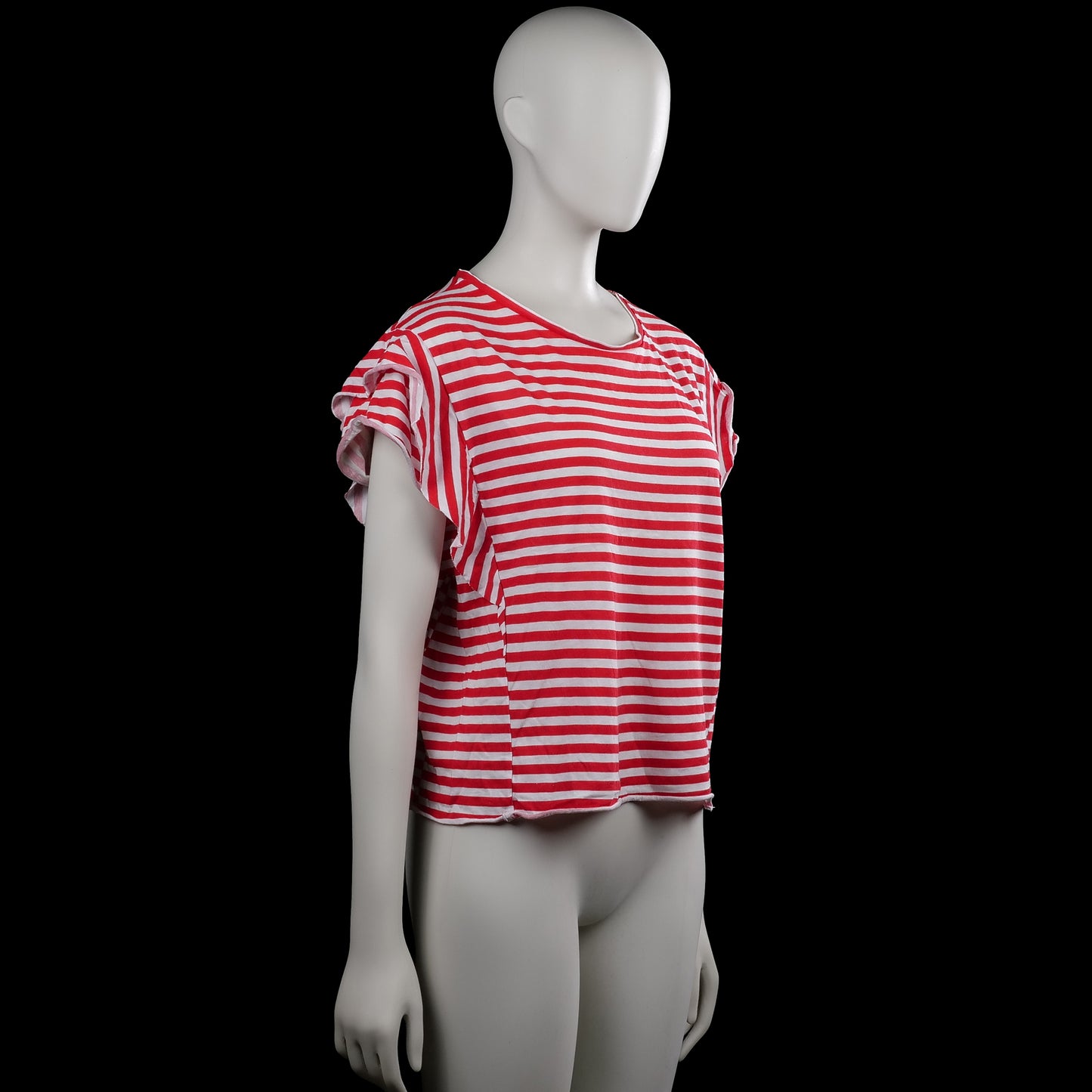 T-shirt - Red & White - Size M