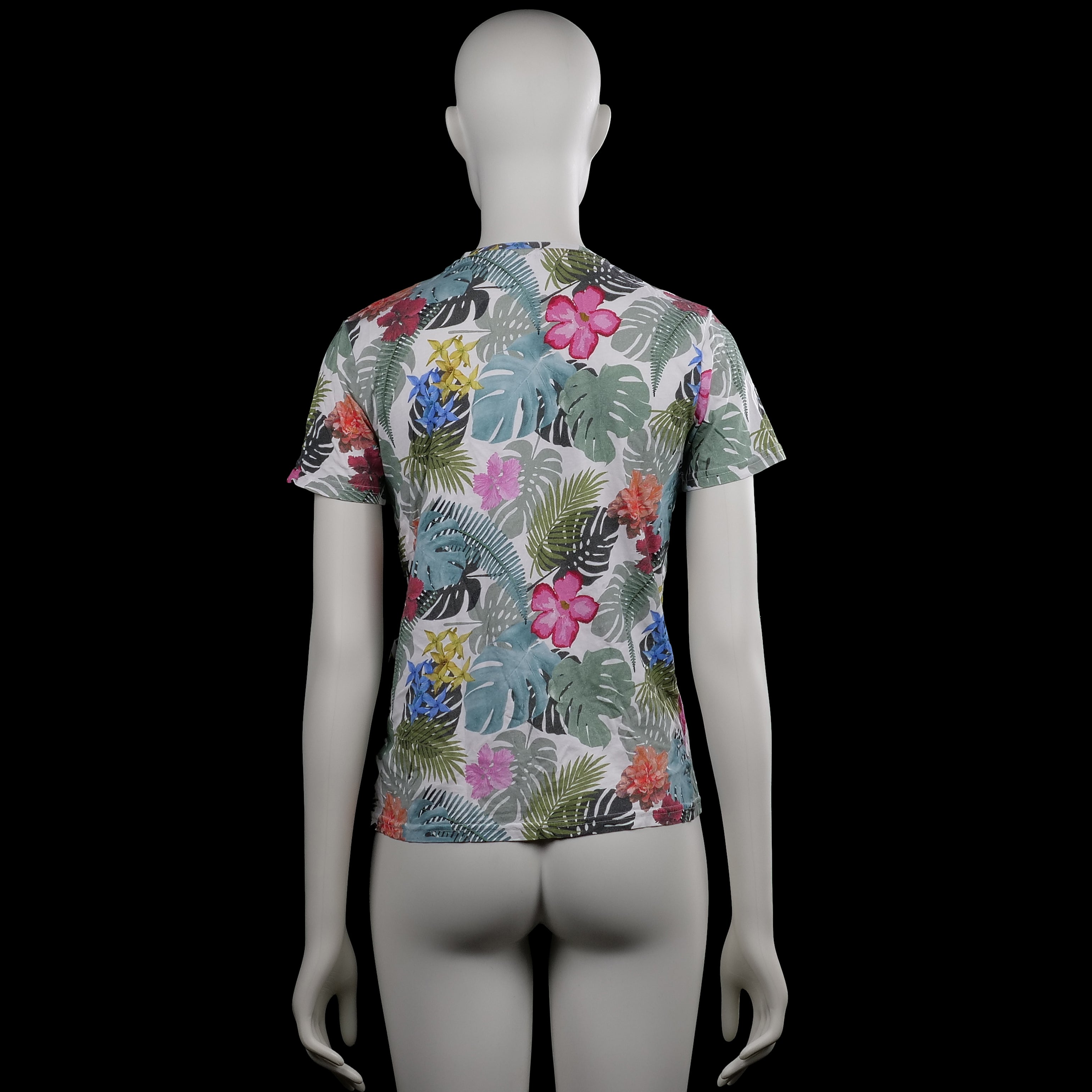 T-shirt - Multicolored - Size 146, 152