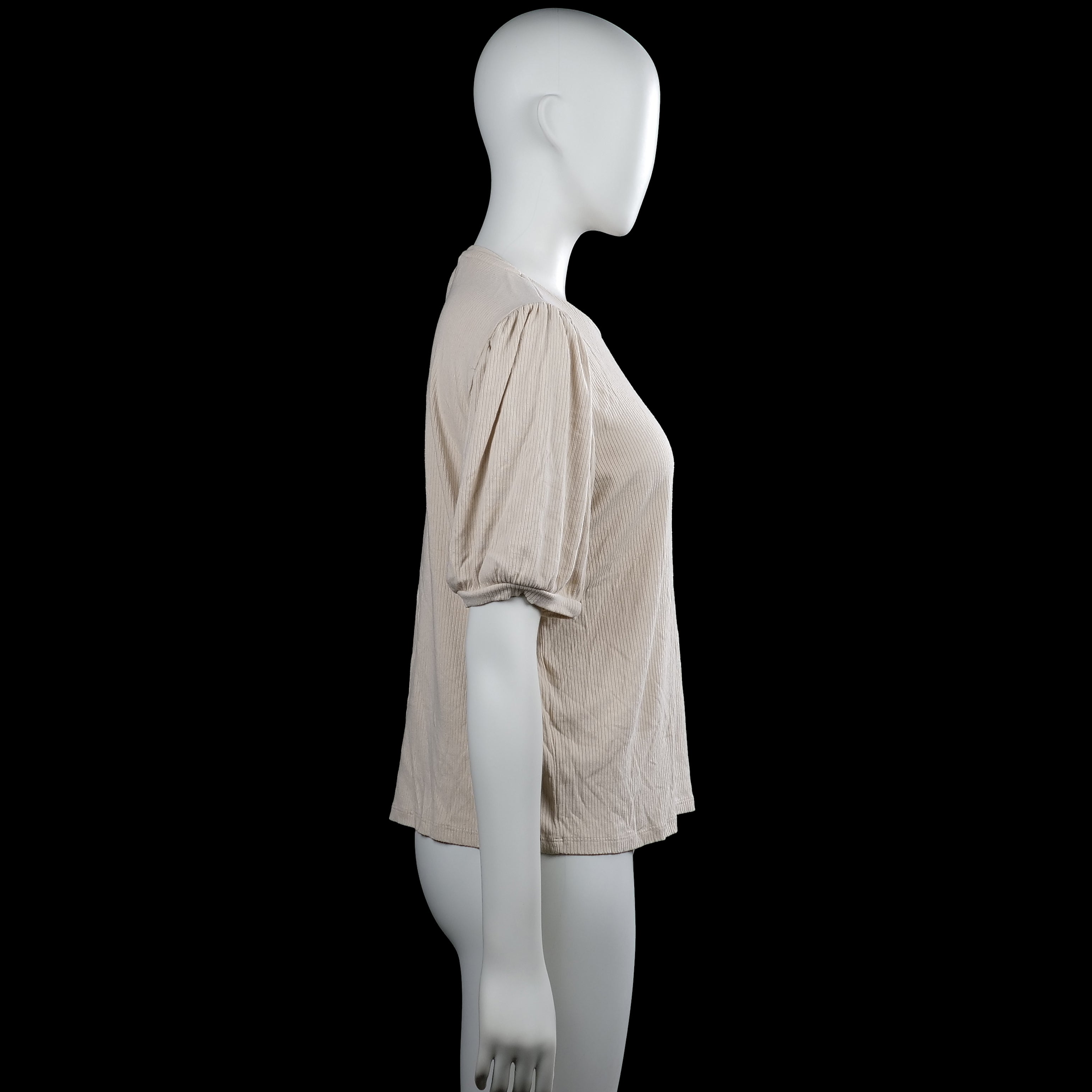 T-shirt - Beige - Size L