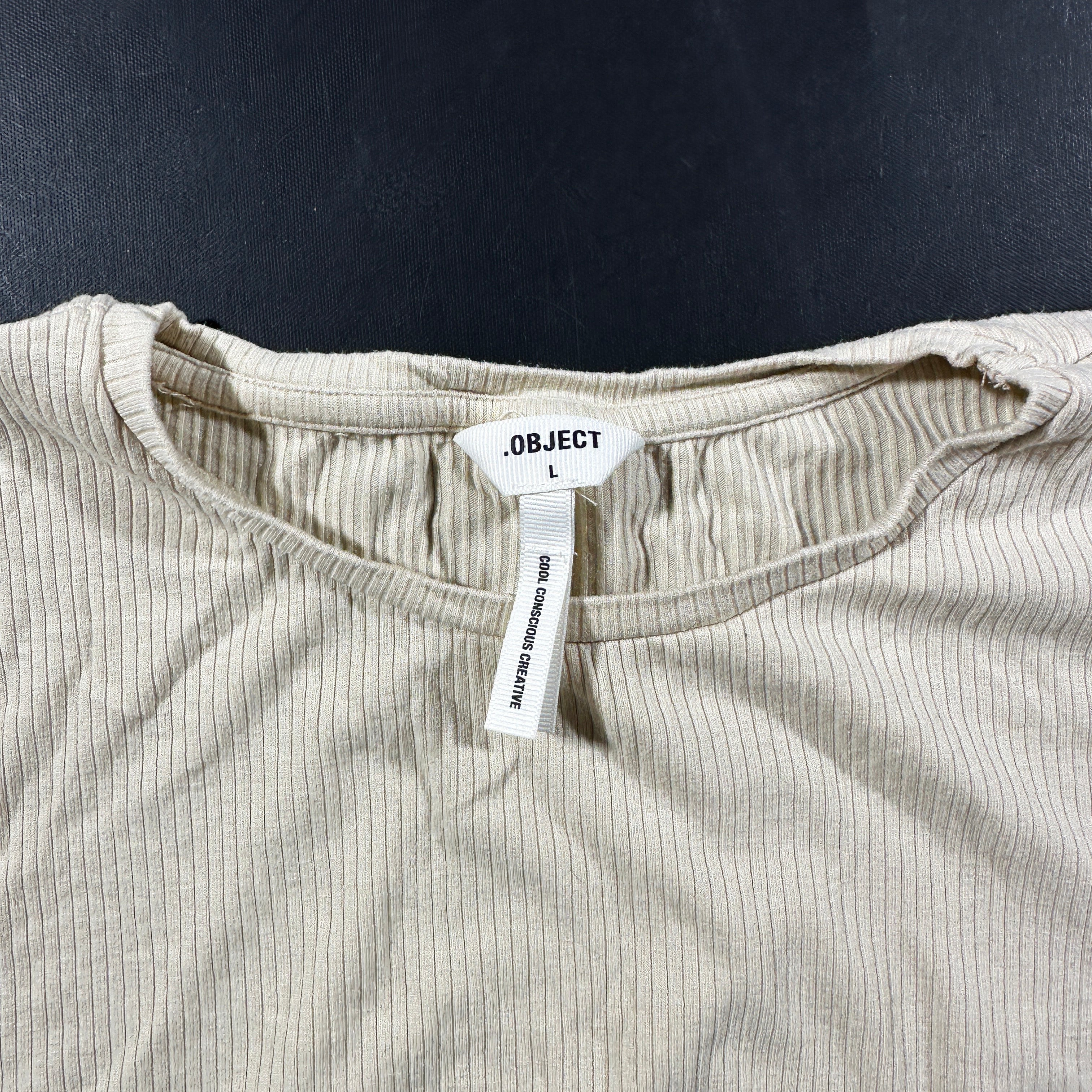 T-shirt - Beige - Size L