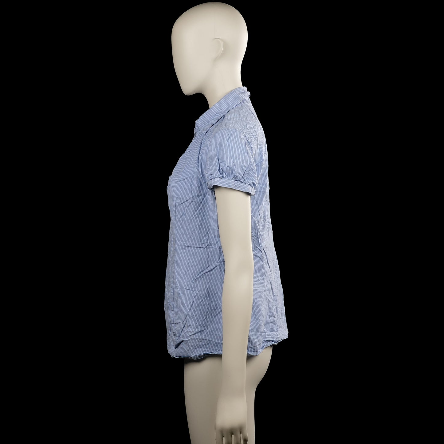 T-shirt - Light Blue & White - Size M