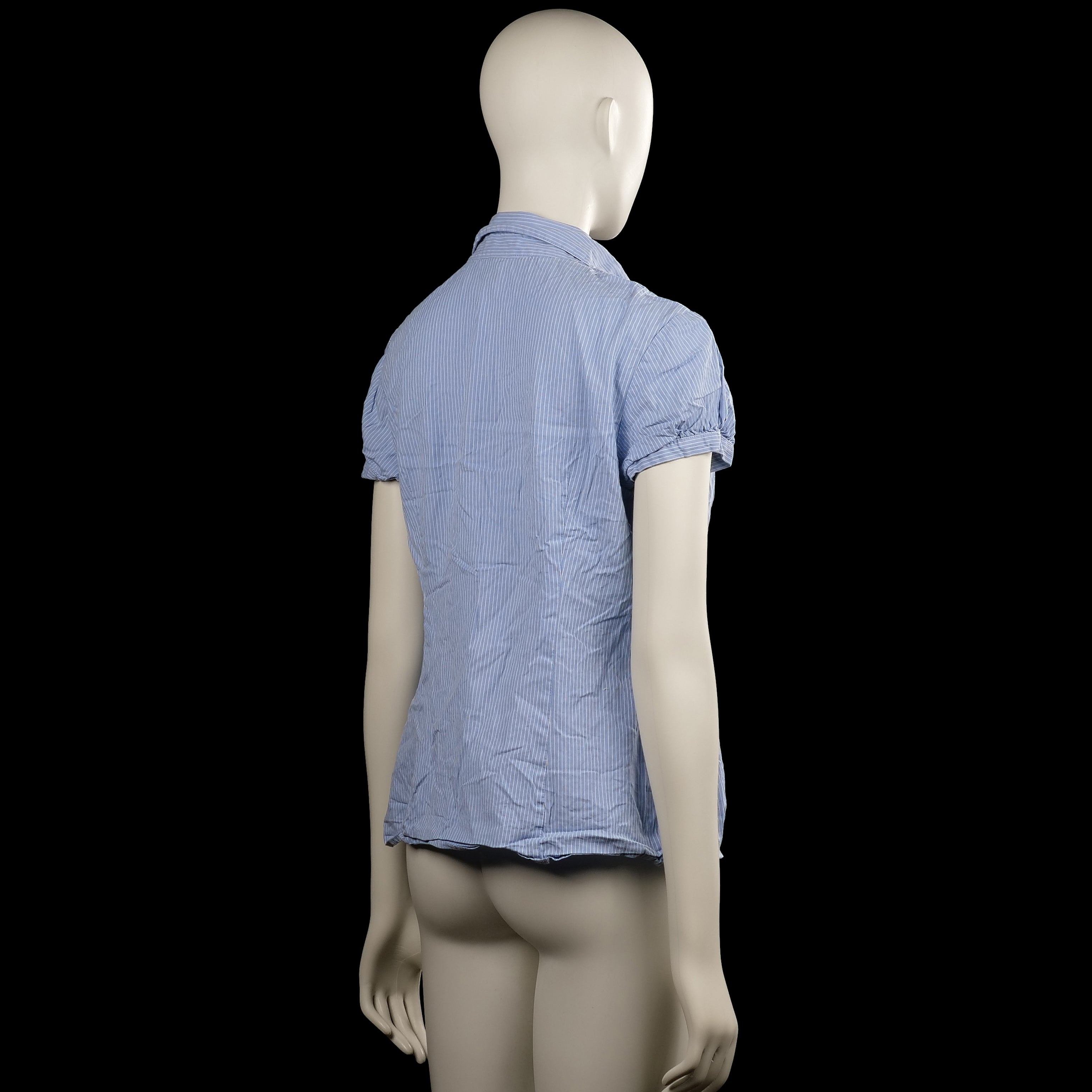T-shirt - Light Blue & White - Size M