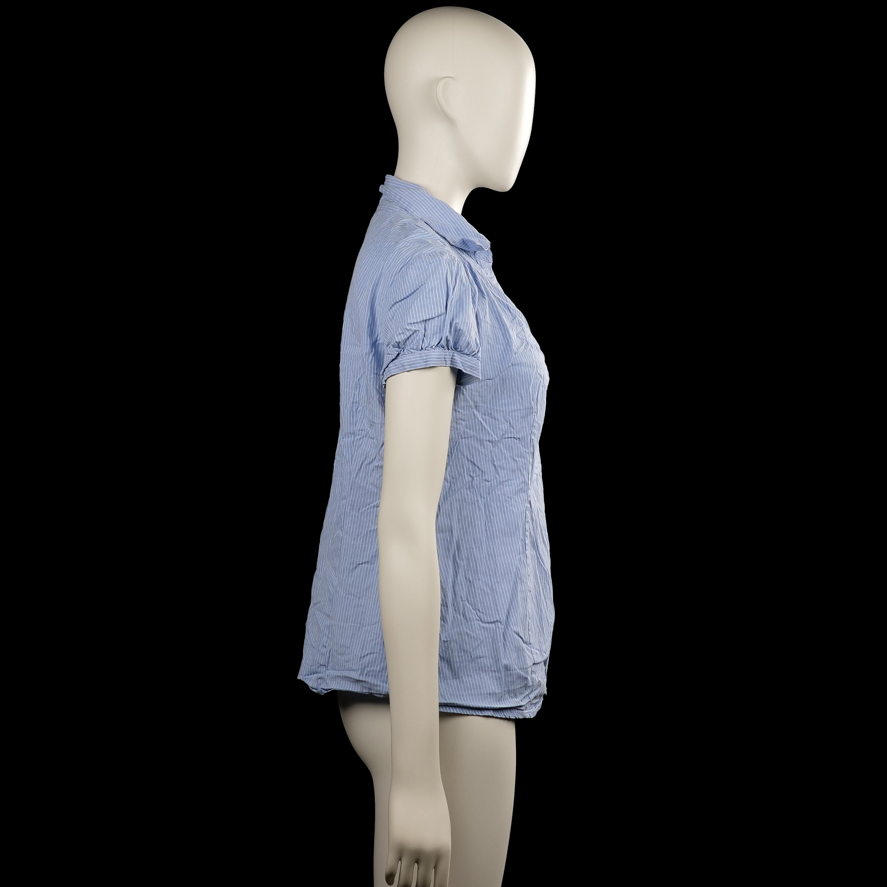 T-shirt - Light Blue & White - Size M