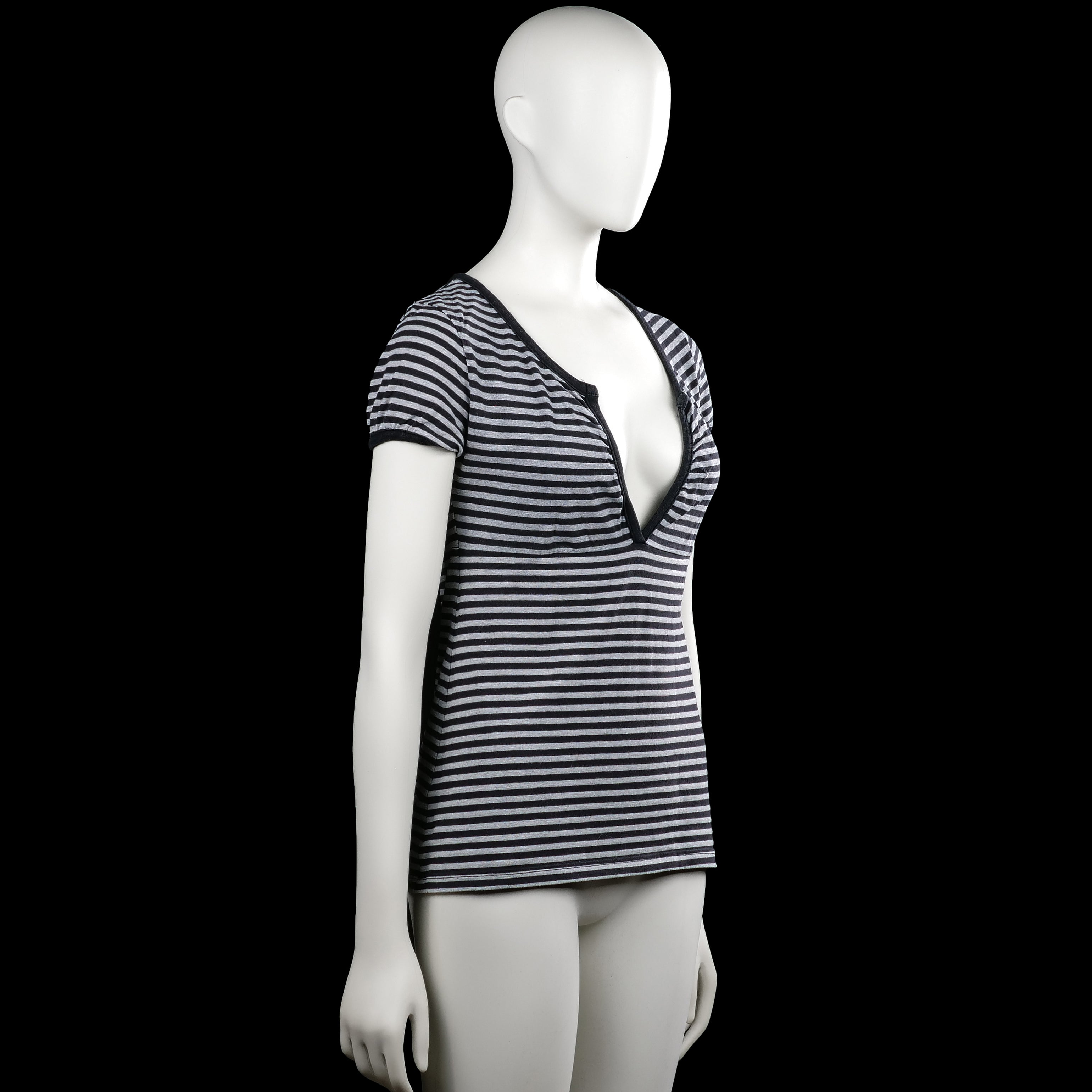 T-shirt - Black & Gray - Size M
